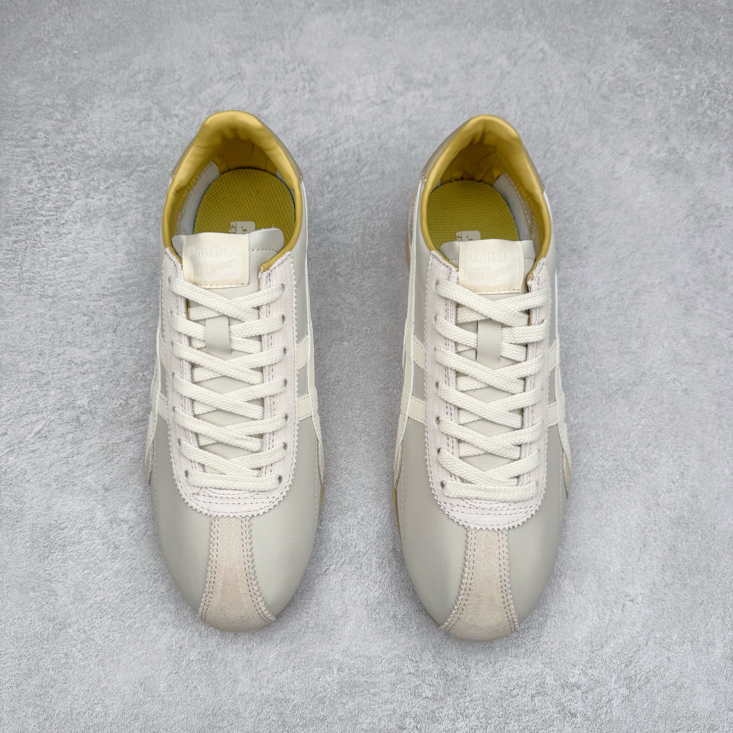 图片[2]-Onitsuka Tiger Runspark 鬼冢虎火星运动系列田径钉复古经典百搭皮革休闲慢跑鞋 鬼塚虎从运动中汲取灵感，并致力于打造融合舒适感受与创新设计的时尚品牌。品牌的设计风格既体现了对传统的致敬，同时也表达了对精致风格和现代创意的推崇。我们提供独具个性的全系列产品，打造从头到脚的整体穿搭。每件产品皆以精湛工艺匠心打造，细节考究，品质出众。尺码：36 37 37.5 38 39 39.5 40.5 41.5 42 42.5 43.5 44 45-选品中心