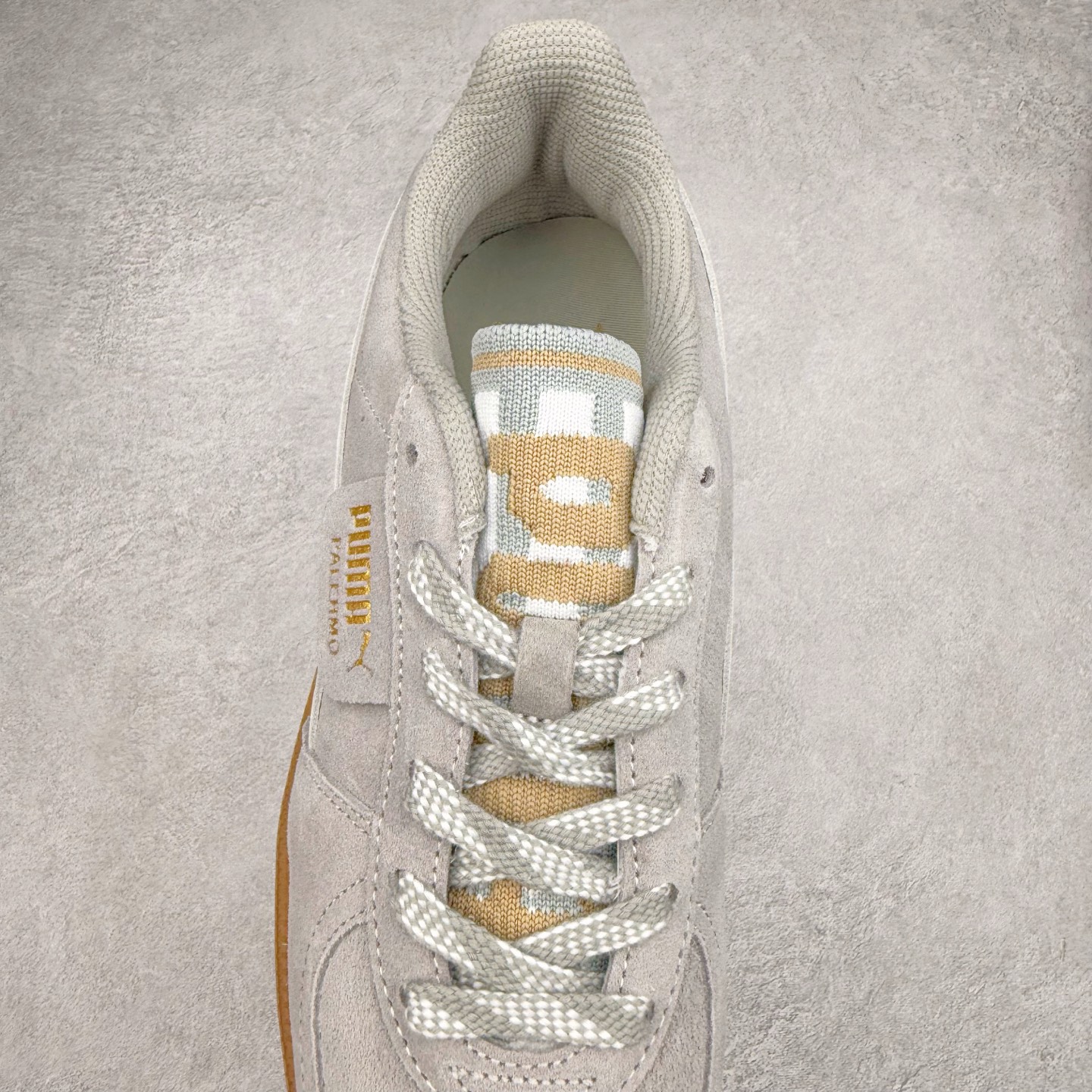 图片[5]-PUMA Palermo Trainer 彪马防滑耐磨低帮德训休闲板鞋 简约又不失设计巧思的帅气风格让它轻松驾驭日常休闲或滑板场合 运动兼具匠心 细节彰显品质 衬垫边缘以提供支撑和灵活性 强化鞋头以承受持续的磨损 耐磨性强 稳定性高 抓地更牢 不易打滑 尺码： 35 36 36.5 37.5 38 38.5 39 40 40.5 41 42 42.5 43 44 45-选品中心