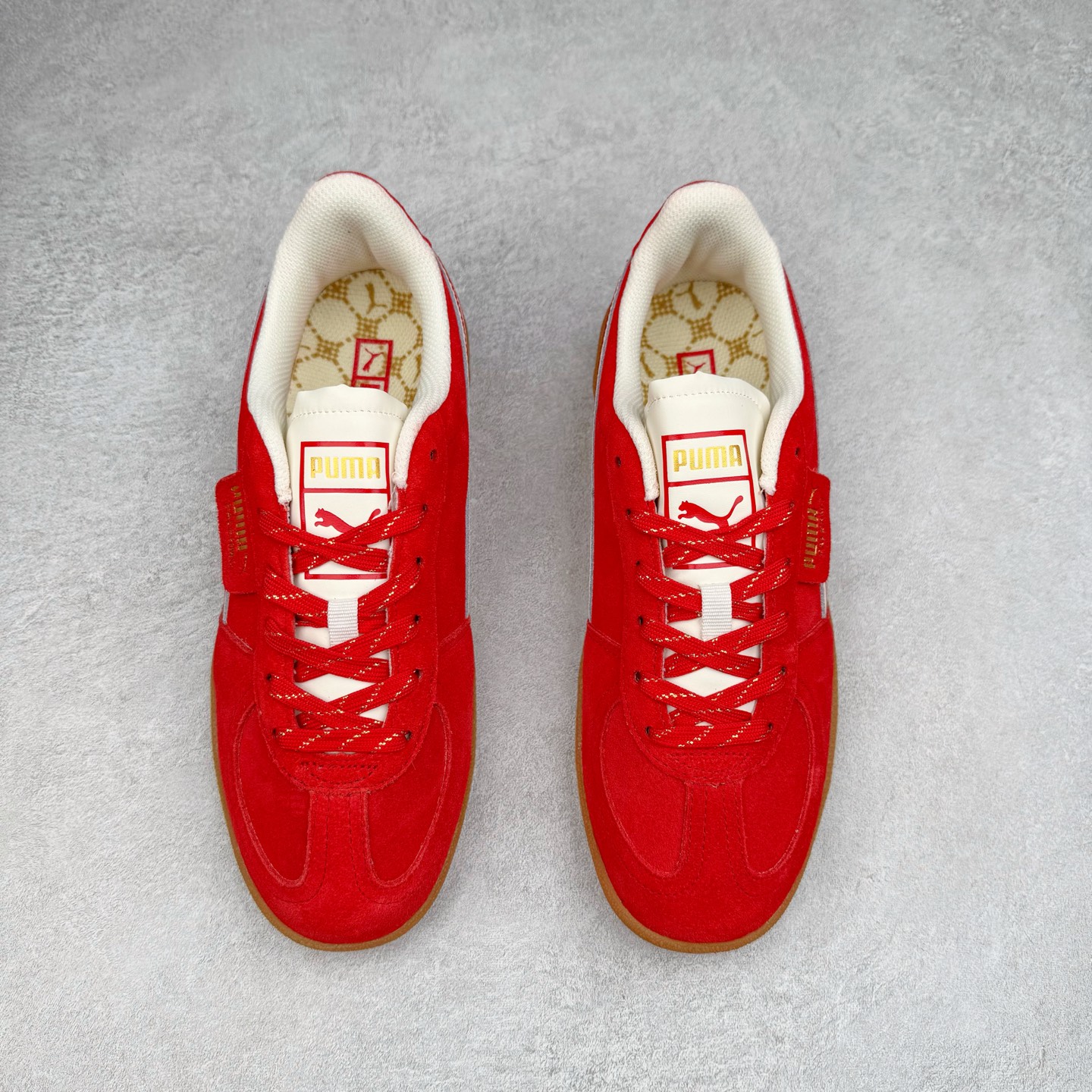 图片[2]-PUMA Palermo Trainer 彪马防滑耐磨低帮德训休闲板鞋 简约又不失设计巧思的帅气风格让它轻松驾驭日常休闲或滑板场合 运动兼具匠心 细节彰显品质 衬垫边缘以提供支撑和灵活性 强化鞋头以承受持续的磨损 耐磨性强 稳定性高 抓地更牢 不易打滑 尺码： 35 36 36.5 37.5 38 38.5 39 40 40.5 41 42 42.5 43 44 45-选品中心