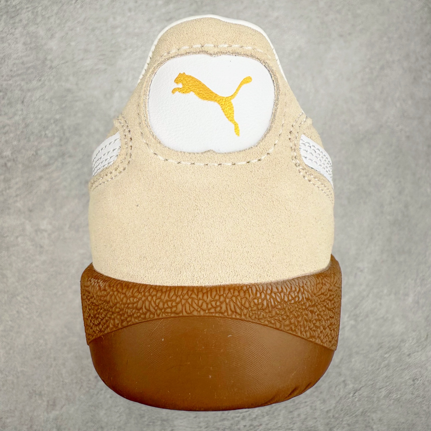 图片[8]-PUMA Palermo Trainer 彪马防滑耐磨低帮德训休闲板鞋 简约又不失设计巧思的帅气风格让它轻松驾驭日常休闲或滑板场合 运动兼具匠心 细节彰显品质 衬垫边缘以提供支撑和灵活性 强化鞋头以承受持续的磨损 耐磨性强 稳定性高 抓地更牢 不易打滑 尺码： 35 36 36.5 37.5 38 38.5 39 40 40.5 41 42 42.5 43 44 45-选品中心