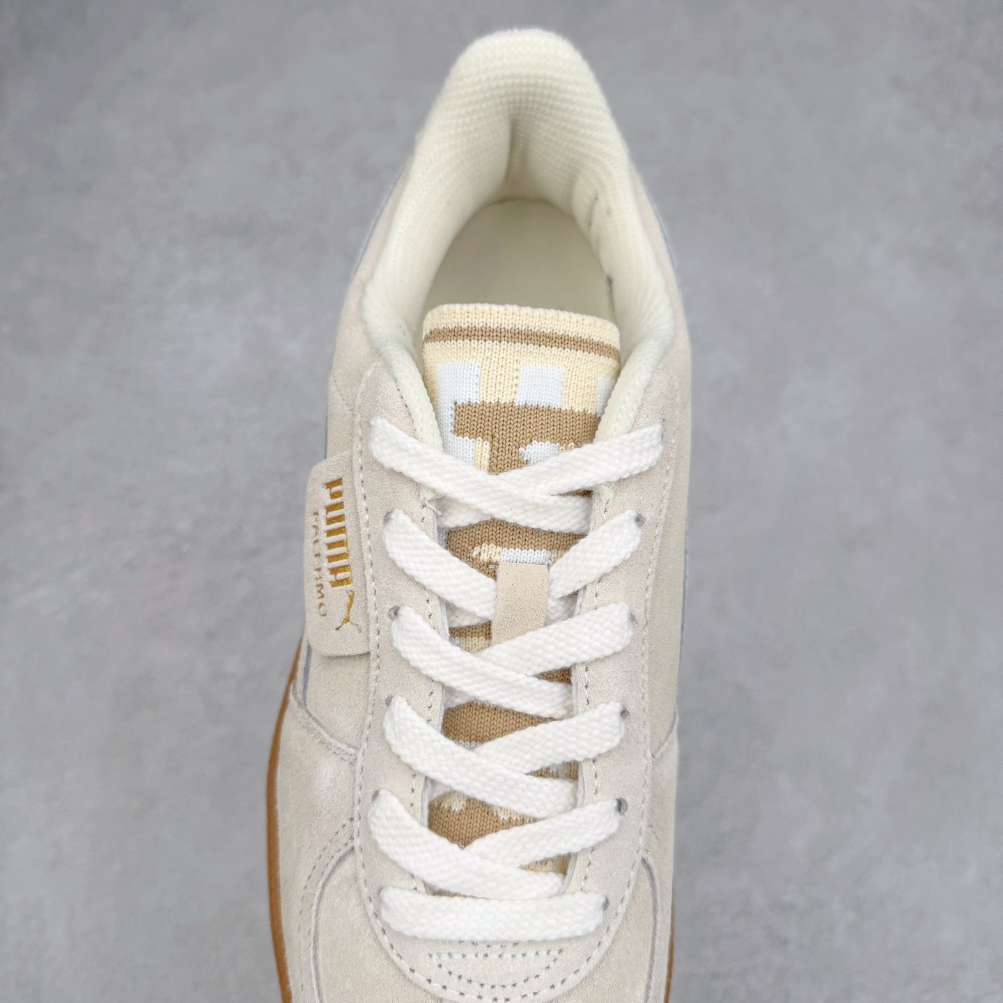 图片[5]-PUMA Palermo Trainer 彪马防滑耐磨低帮德训休闲板鞋 简约又不失设计巧思的帅气风格让它轻松驾驭日常休闲或滑板场合 运动兼具匠心 细节彰显品质 衬垫边缘以提供支撑和灵活性 强化鞋头以承受持续的磨损 耐磨性强 稳定性高 抓地更牢 不易打滑 尺码： 35 36 36.5 37.5 38 38.5 39 40 40.5 41 42 42.5 43 44 45-选品中心