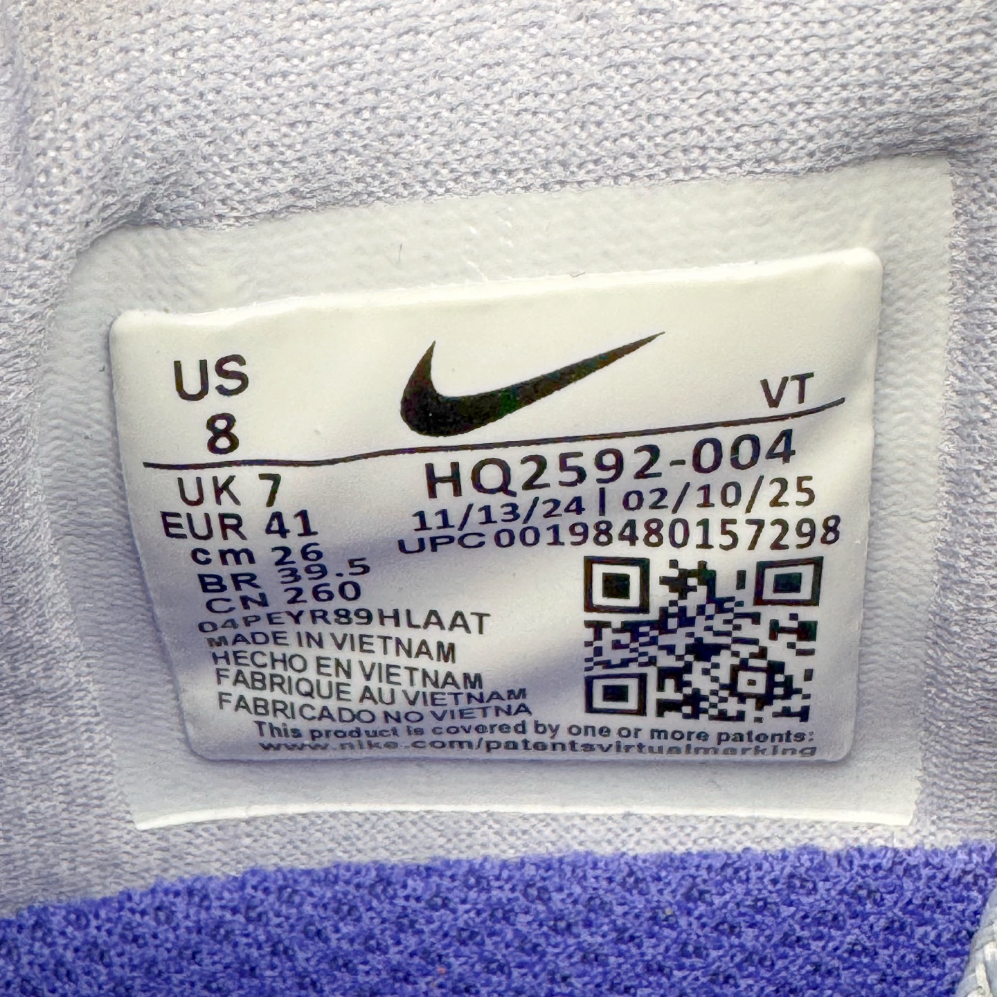 图片[11]-＃纯原 NK Pegasus Premium 飞马全掌气垫跑步运动鞋 HQ2592-004 气垫的究极进化 NIKE2025新王炸 • 在特有Air科技加持下，耐克带来全新Pegasus Premium。这款跑鞋在传承耐克飞马（Pegasus）系列标志性的缓震功能的同时，将首次搭载耐克的塑型可视化Air Zoom气垫单元。• 塑型Air Zoom气垫单元贴合脚部的自然轮廓，帮助跑者在从后跟到脚趾的过渡中能够有效传递力量，带来一种前所未有的轻盈、顺畅回馈体验。中底采用ZoomX泡绵，后跟则使用ReactX泡绵，为跑者提供稳定流畅的推进感。• 塑型可视化Air Zoom气垫单元和精心配置的泡绵组合，让Pegasus Premium成为耐克飞马系列中颇具能量回馈的鞋款。• 全新Pegasus Premium不仅展示了耐克势头强劲的创新周期，证明了其特有的Air科技的强大实力，更体现了耐克倾听和服务运动员的能力。尺码：36 36.5 37.5 38 38.5 39 40 40.5 41 42 42.5 43 44 44.5 45-选品中心