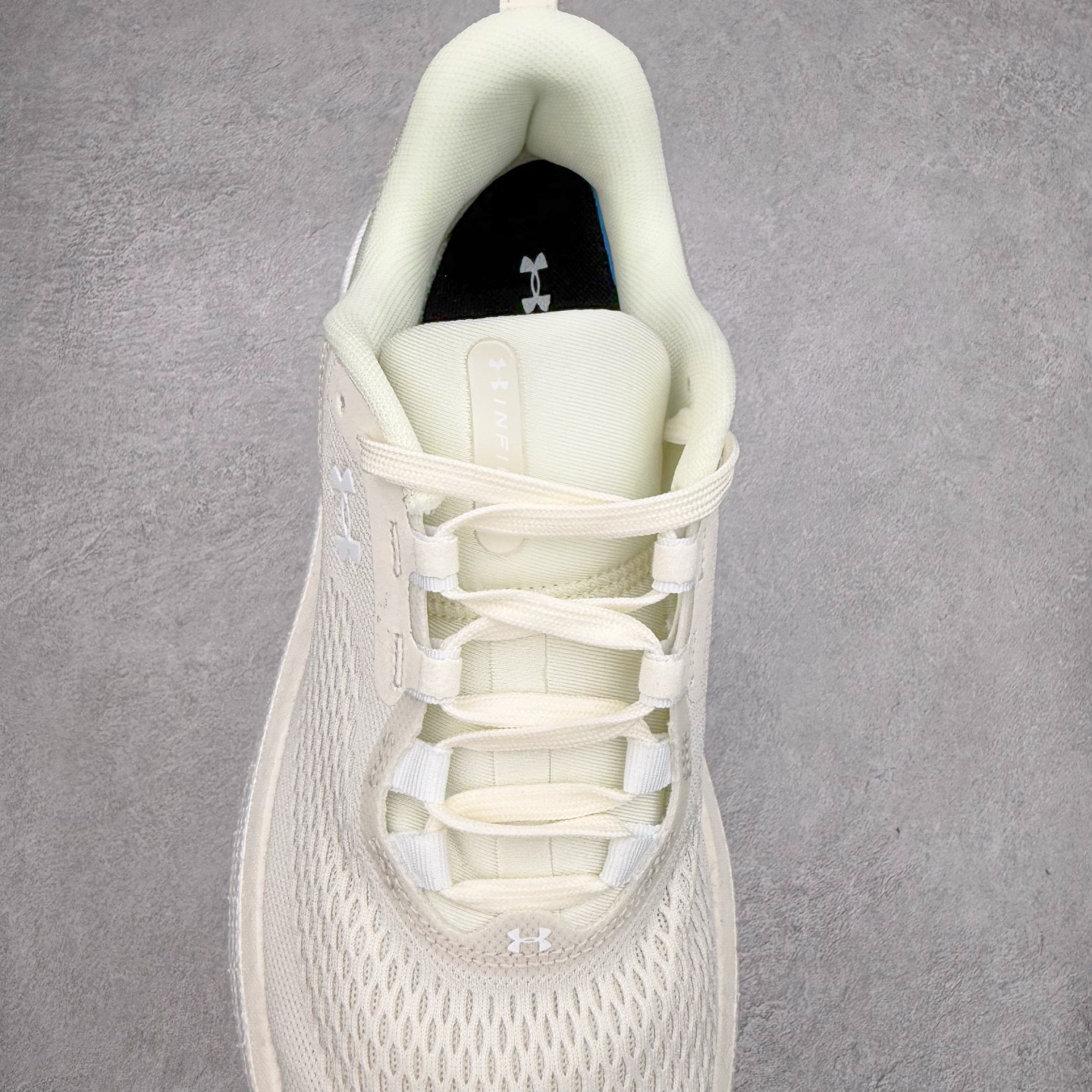 图片[5]-Under Armour Infinite Elite 2 安德玛舒适防滑耐磨低帮越野短跑跑步鞋 Under Armour成立于1996年，创办者是前马里兰橄榄球明星KevinPlank。在美国，提到Under Armour，必然会想起高端和专业的运动装备，Under Armour 逐渐成为“专业”的代名词。Under Armour在专业运动装备领域达到了一定高度，可以说是专业运动装备的优选。实拍调校N版已经零色差零失真 百分百还原实物色彩所见即所得 不存在货不对板色差等低级问题 选购参考实物拍摄 不混卖不参货 只用心做好货严格选品 承诺混一赔十 尺码：36 36.5 37.5 38 38.5 39 40 40.5 41 42 42.5 43 44 44.5 45-选品中心