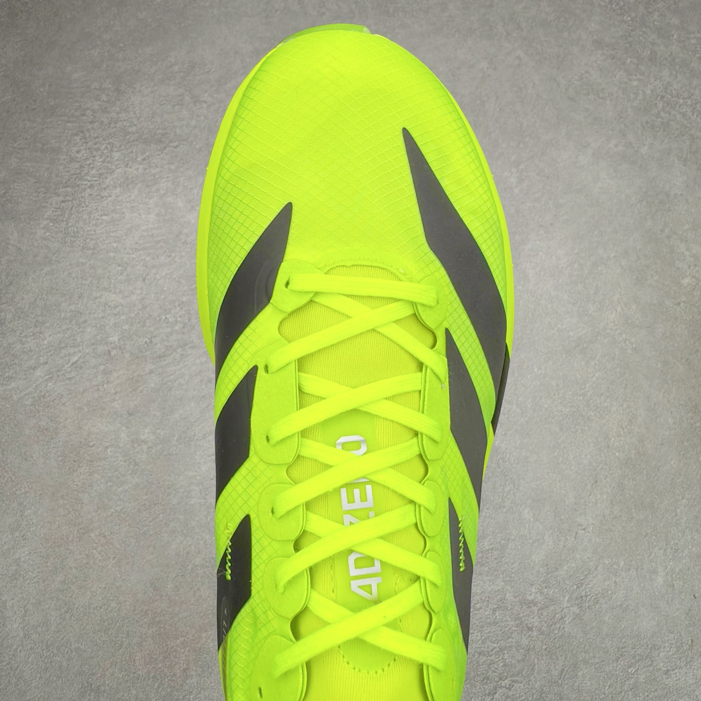 图片[4]-AD Adizero Adios 9 M 阿迪超轻透气缓震跑鞋 IH5066 马牌橡胶大底+超临界爆米花中底+尼龙抗扭片 此款是ADIOS系列最轻的鞋 41 单只170克 整体外观造型与adiZero Adios Pro EVO 1非常相似 中底配置方面搭载全掌Lightstrike Pro 鞋面采用透气网面示人 契合日常训练鞋的定位 更加耐用 外底给到了马牌橡胶 及上代竞速旗舰adidas Adizero Adios Pro 3区域分布 尺码：36 36.5 37 38 38.5 39 40 40.5 41 42 42.5 43 44 44.5 45-选品中心