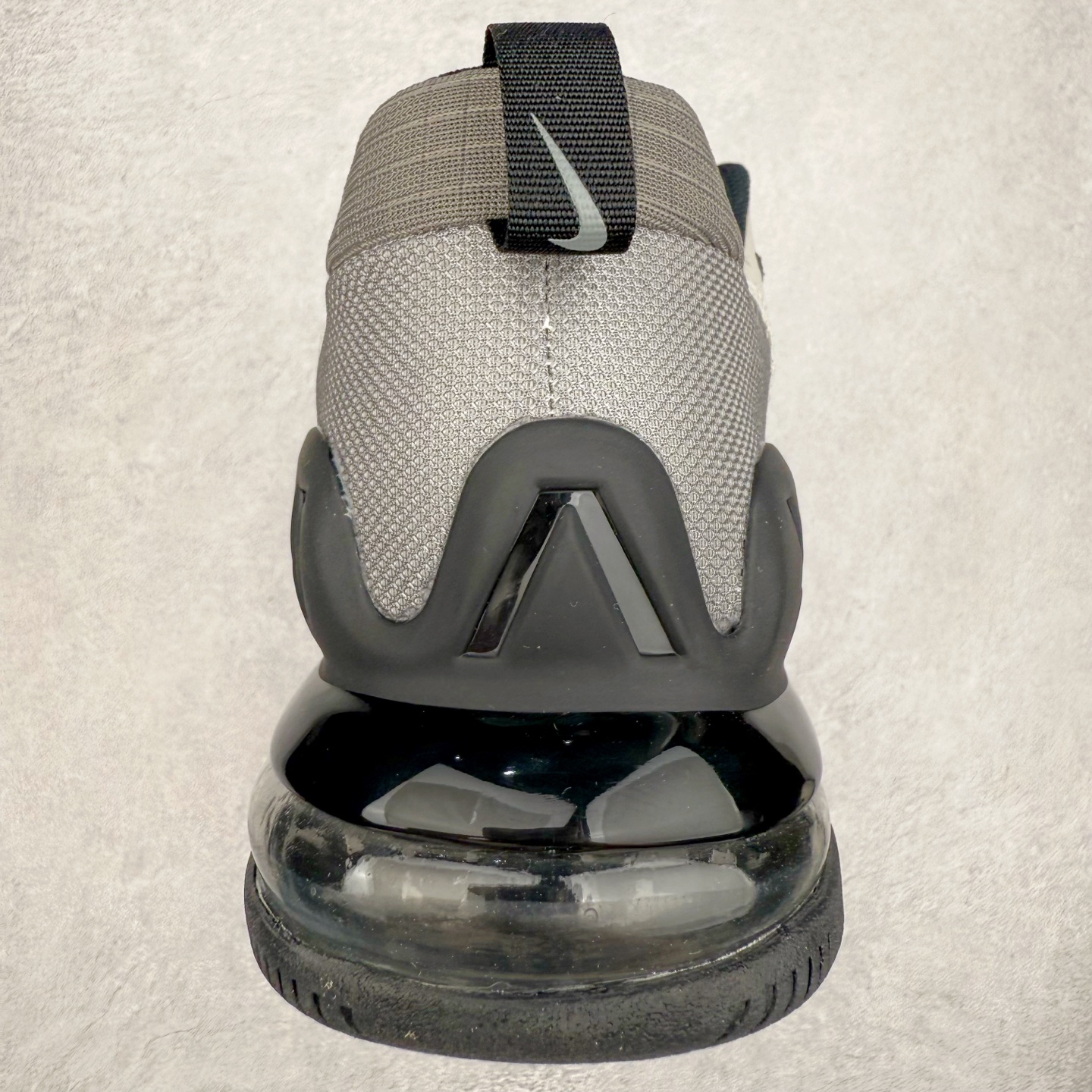 图片[8]-NK Air Max Alpha Trainer 5 阿尔法 半掌气垫运动鞋 DM0829-013 简约大方的造型设计 给人以随性休闲的时尚格调 穿着舒适轻便 运动灵活自如 满足日常个性穿搭 尺码：36 36.5 37.5 38 38.5 39 40 40.5 41 42 42.5 43 44 45-选品中心