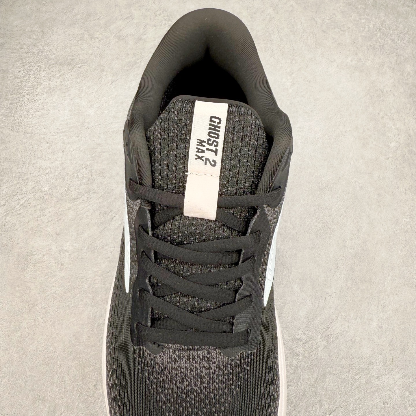 图片[5]-Brooks布鲁克斯 Ghost Max 2 运动舒适防滑耐磨低帮跑步鞋 实拍调校N版已经零色差零失真 百分百还原实物色彩所见即所得 不存在货不对板色差等低级问题 选购参考实物拍摄 不混卖不参货 只用心做好货严格选品 承诺混一赔十 尺码：36 36.5 37.5 38 38.5 39 40 40.5 41 42 42.5 43 44 44.5 45-选品中心