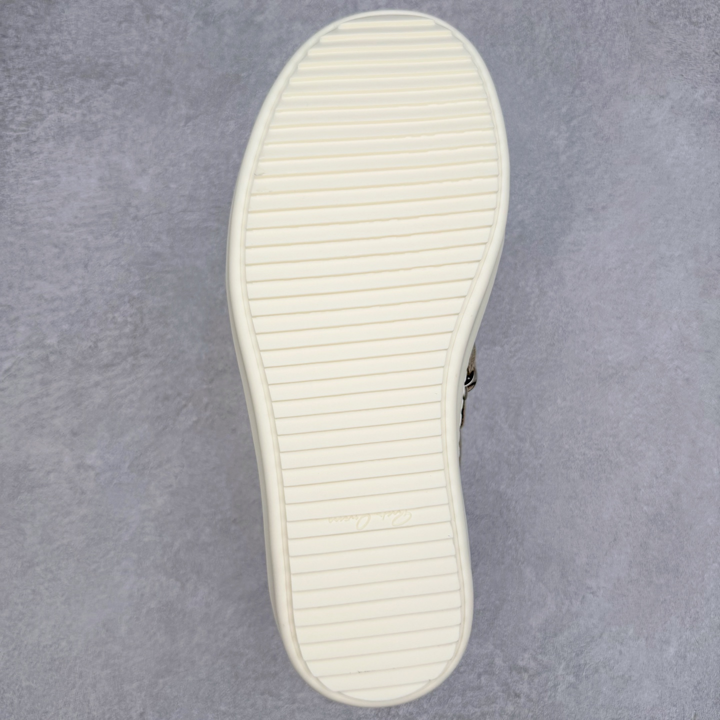 图片[9]-＃DG纯原 Rick Owens Edfu 瑞克·欧文斯低帮皮面时尚运动板鞋 黑棕疯狂绑带 二级市场已经7K以上 平台客户随意卖四位数 RO广东原厂出品 纯原天花板 原版一比一复刻 冲正绝不翻车 还原度达到百分之98以上 原楦开发纸版版型 ZP拆解原版1：1复模裁片纸版 力求做到0错位 这样才能达到和zp一致的鞋型味道 采用进口cnc数控机床开发对版独家tpu奶香大底 区别于市场所有版本 zp同源全头层粒面小牛皮 达到和zp一致手感 原厂进口细纹布 万邦订购原厂高弹粉红色海绵 内里搭配软质细腻羊皮 TPU高密度大底 软硬度透光度高已经测试和原版一致 尺码：36 37 38 39 40 41 42 43 44 45 46-选品中心