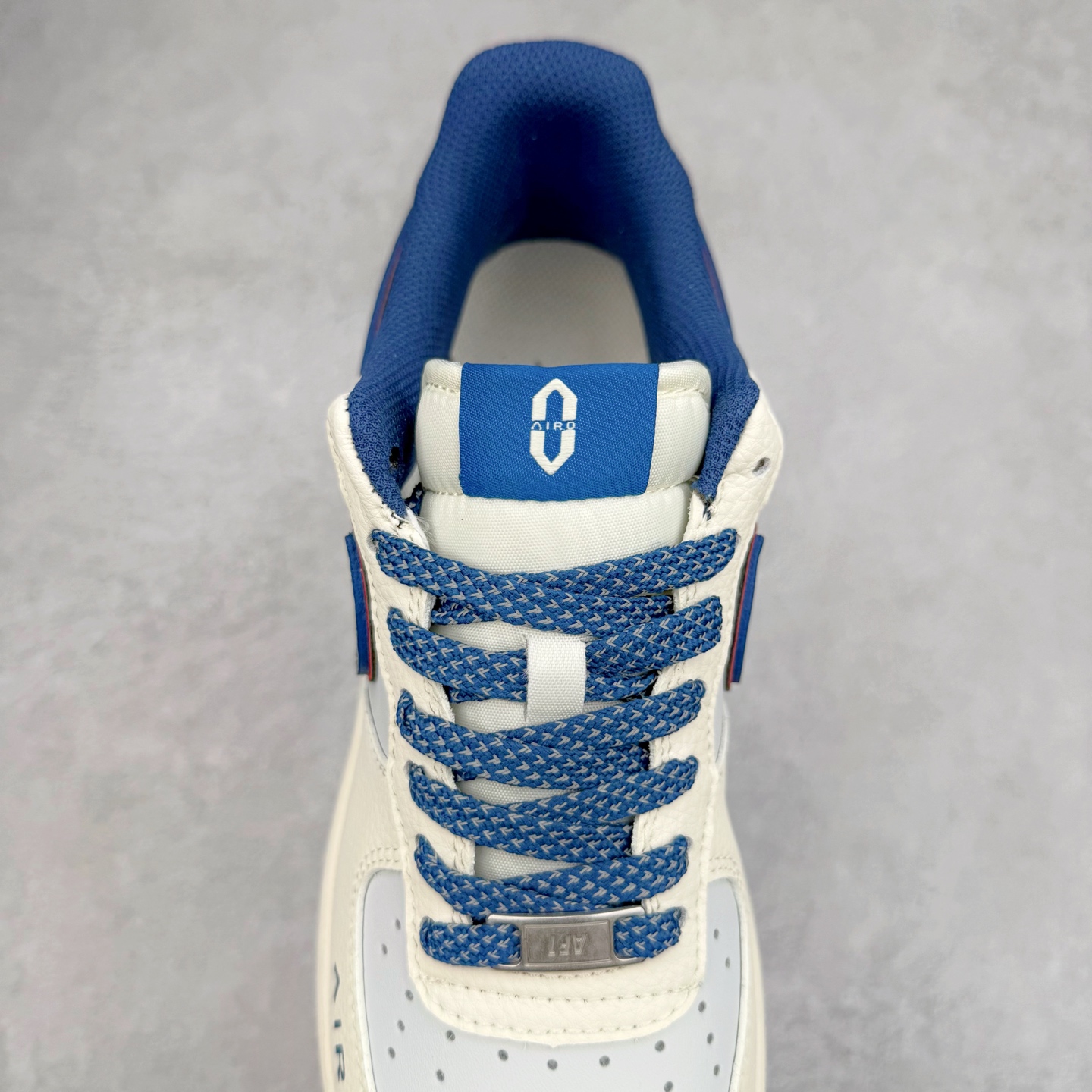 图片[5]-NK Air Force 1´07 Low 空军一号低帮百搭休闲运动板鞋 XS1958-611 柔软、弹性十足的缓震性能和出色的中底设计 横跨复古与现代的外型结合 造就出风靡全球 三十多年的Force 1 直到今天还深受青睐 实拍调校N版已经零色差零失真 百分百还原实物色彩所见即所得 不存在货不对板色差等低级问题 选购参考实物拍摄 不混卖不参货 只用心做好货严格选品 承诺混一赔十 尺码：36 36.5 37.5 38 38.5 39 40 40.5 41 42 42.5 43 44 44.5 45-选品中心