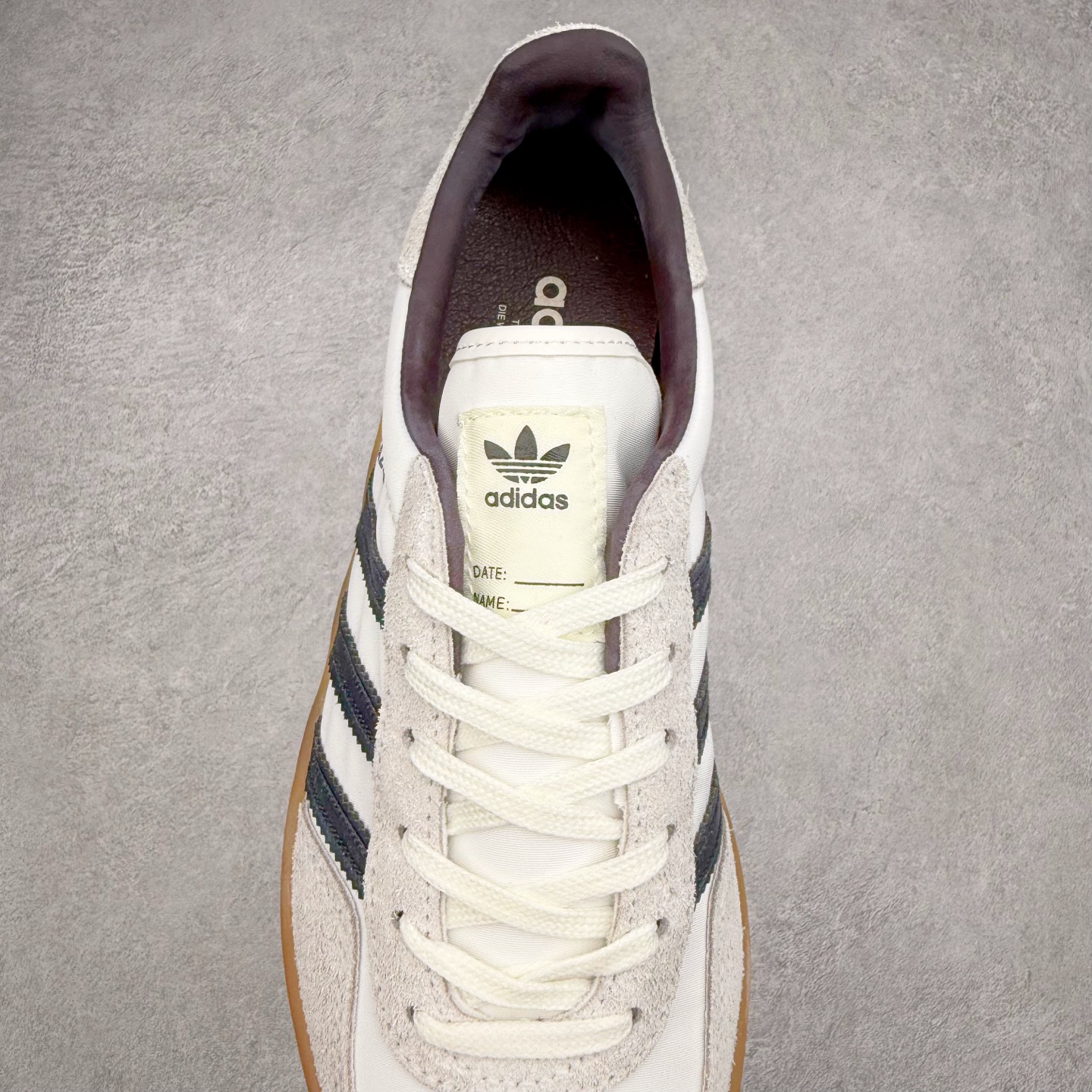 图片[5]-AD Gazelle Indoor Trainers 羚羊内训系列低帮复古百搭休闲运动德训风板鞋 IH9985 90年代经典的复刻版！自60年代以足球训练鞋面世以来,Gazelle就以其经典设计席卷全球。1991年版本的复刻,再造经典Gazelle。采用皮革打造,搭配浊色细节,让这款经典更加简约。尺码：36 36⅔ 37⅓ 38 38⅔ 39⅓ 40 40⅔ 41⅓ 42 42⅔ 43⅓ 44⅓ 44⅔ 45-选品中心