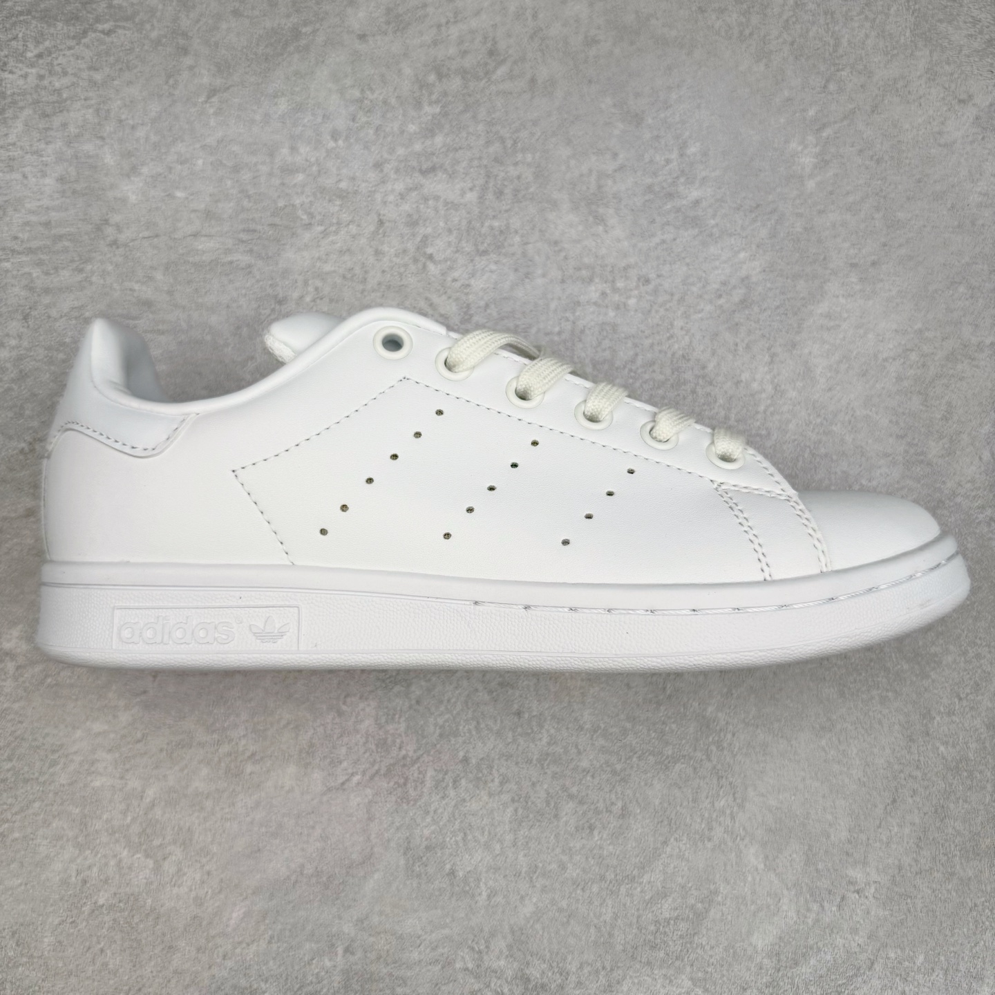 AD Stan Smith 三叶草史密斯 男女中性运动鞋休闲鞋板鞋 S75104 尺码：36 36.5 37 38 38.5 39 40 40.5 41 42 42.5 43 44-选品中心