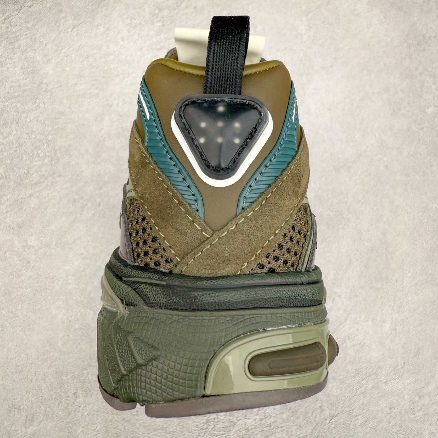 图片[8]-SFTM x AD Originals ADISTAR CUSHION 联名复古舒适防滑耐磨低帮生活休闲鞋 JR8045实拍调校N版已经零色差零失真 百分百还原实物色彩所见即所得 不存在货不对板色差等低级问题 选购参考实物拍摄 不混卖不参货 只用心做好货严格选品 承诺混一赔十 尺码：36 36.5 37.5 38 38.5 39 40 40.5 41 42 42.5 43 44 44.5 45-选品中心