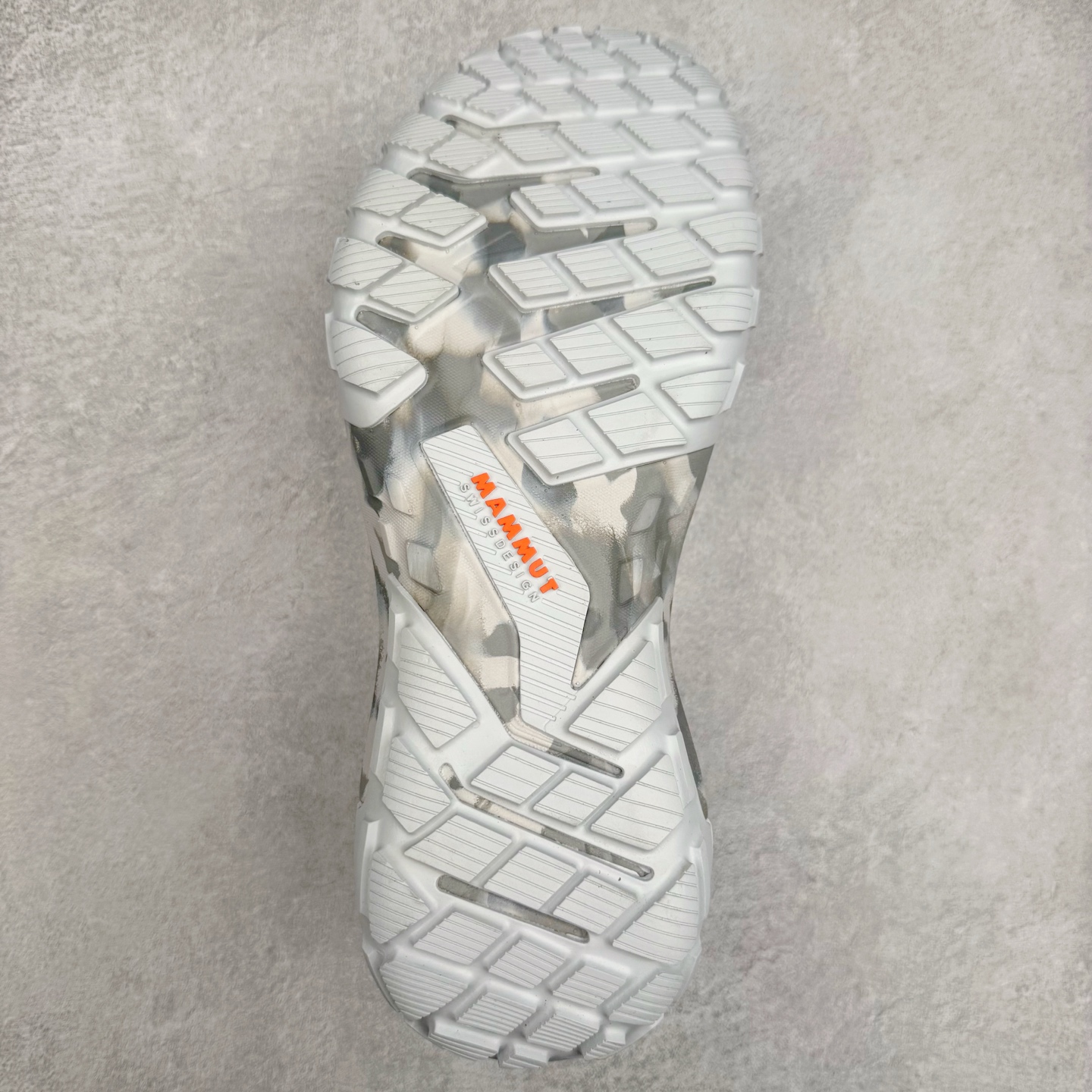 图片[9]-MAMMUT猛犸象 Hueco Knit 2 登山靴多功能鞋履 独立私模 顶级复刻百分百还原# 应用BASE FIT 2.0专利技术 拥有优越的抓地力、护趾力和运动缓冲功能 可折叠鞋跟 透气针织鞋面 适合春夏与初秋季节的设计 即刻\\\”履\\\”行出发 尺码：36 36.5 37.5 38 38.5 39 40 40.5 41 42 42.5 43 44 44.5 45 46-选品中心