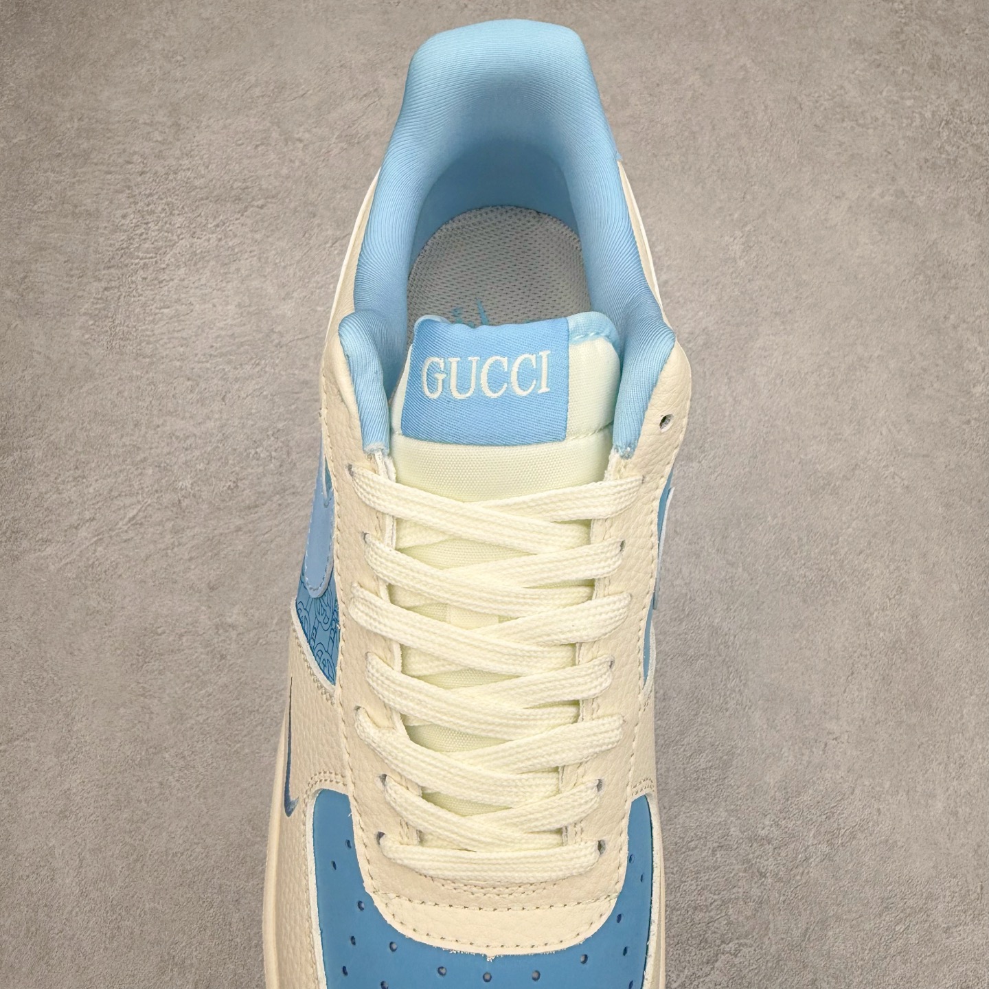 图片[5]-NK Air Force 1´07 Low 空军一号低帮百搭休闲运动板鞋 DF0188-067 柔软、弹性十足的缓震性能和出色的中底设计 横跨复古与现代的外型结合 造就出风靡全球 三十多年的Force 1 直到今天还深受青睐 实拍调校N版已经零色差零失真 百分百还原实物色彩所见即所得 不存在货不对板色差等低级问题 选购参考实物拍摄 不混卖不参货 只用心做好货严格选品 承诺混一赔十 尺码：36 36.5 37.5 38 38.5 39 40 40.5 41 42 42.5 43 44 44.5 45-选品中心