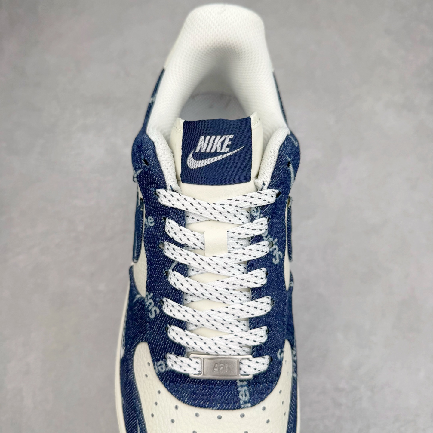 图片[5]-NK Air Force 1´07 Low 空军一号低帮百搭休闲运动板鞋 LW9279-005 柔软、弹性十足的缓震性能和出色的中底设计 横跨复古与现代的外型结合 造就出风靡全球 三十多年的Force 1 直到今天还深受青睐 实拍调校N版已经零色差零失真 百分百还原实物色彩所见即所得 不存在货不对板色差等低级问题 选购参考实物拍摄 不混卖不参货 只用心做好货严格选品 承诺混一赔十 尺码：36 36.5 37.5 38 38.5 39 40 40.5 41 42 42.5 43 44 44.5 45-选品中心