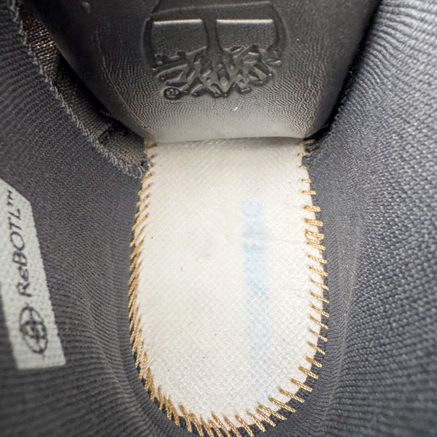 图片[10]-Timberland Greenstride Motion 6 添柏岚防滑耐磨低帮户外功能鞋 简约大方的造型设计，给人以随性休闲的时尚格调，穿着舒适轻便，运动灵活自如，满足日常个性穿搭。Timberland户外品牌最早成立于1918年的美国波士顿，它的成功故事就从第一双防水皮靴Yellow Boots开始。这双具备完全防水机能的靴子瞬间广受好评，他那独创又不失古典的款式，以及大胆使用黄色的崭新风格，吸引了广大消费者的目光。现今仍不改其原有风貌的这双黄靴，就是火遍全球的“大黄靴”。Timberland的高端工艺、实穿耐用等特点让他拥有绝对鞋界地位。尺码：40 41 41.5 42 43 43.5 44 44.5 45 45.5 46-选品中心