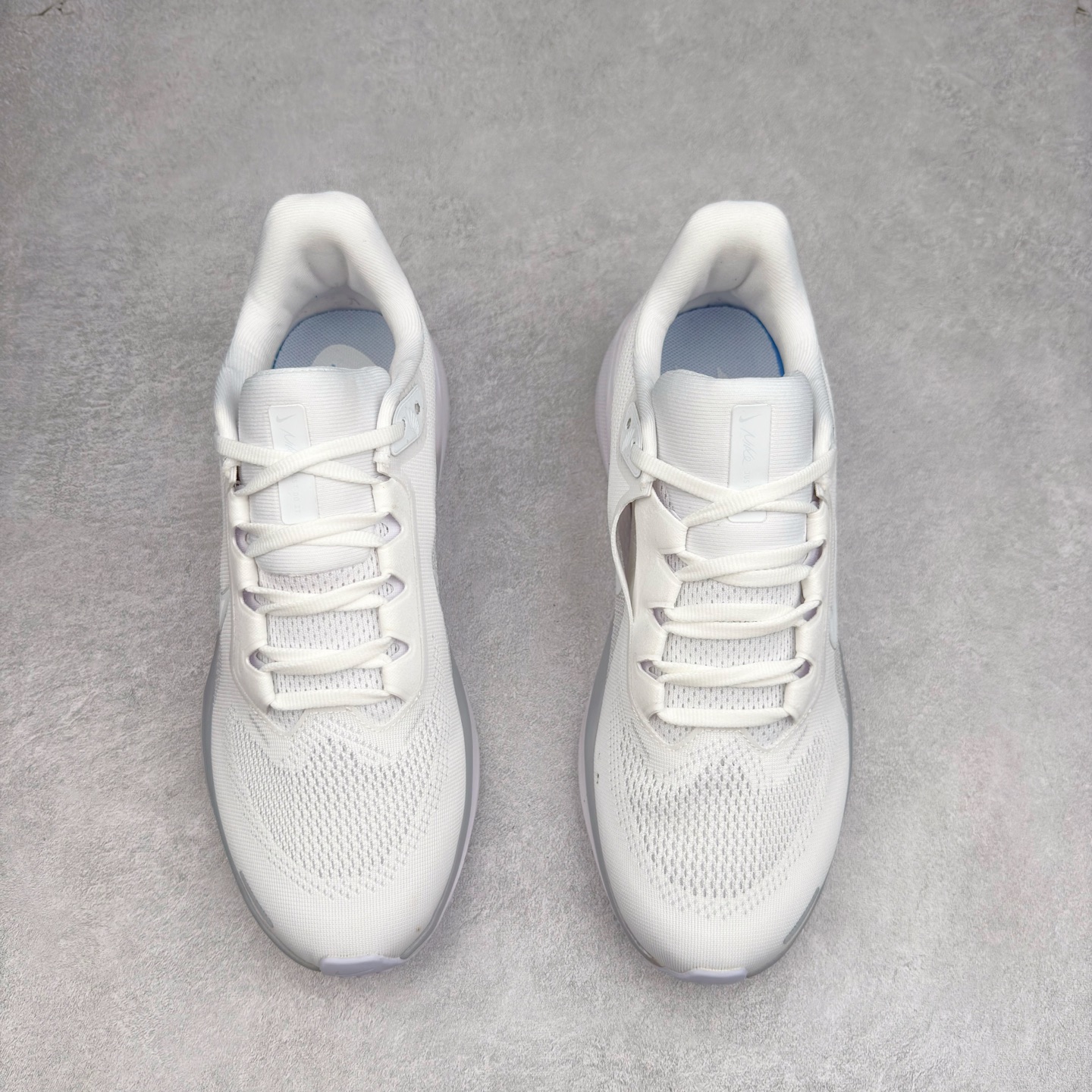 图片[2]-＃特价福利 NK Zoom Pegasus 飞马41代马拉松系列网面透气缓震疾速跑鞋 拥有 Zoom Air 一如既往的稳定感和流畅感 鞋面采用工程网眼设计 为特定高热区域营造出色透气性 进一步增加鞋面的穿孔数量 让足部能够快速散热 中足搭配 Flywire 飞线 在高速运动时营造舒适稳定的贴合感 内置Zoon气垫加持 动力十足 尺码：36 36.5 37.5 38 38.5 39 40 40.5 41 42 42.5 43 44 45-选品中心