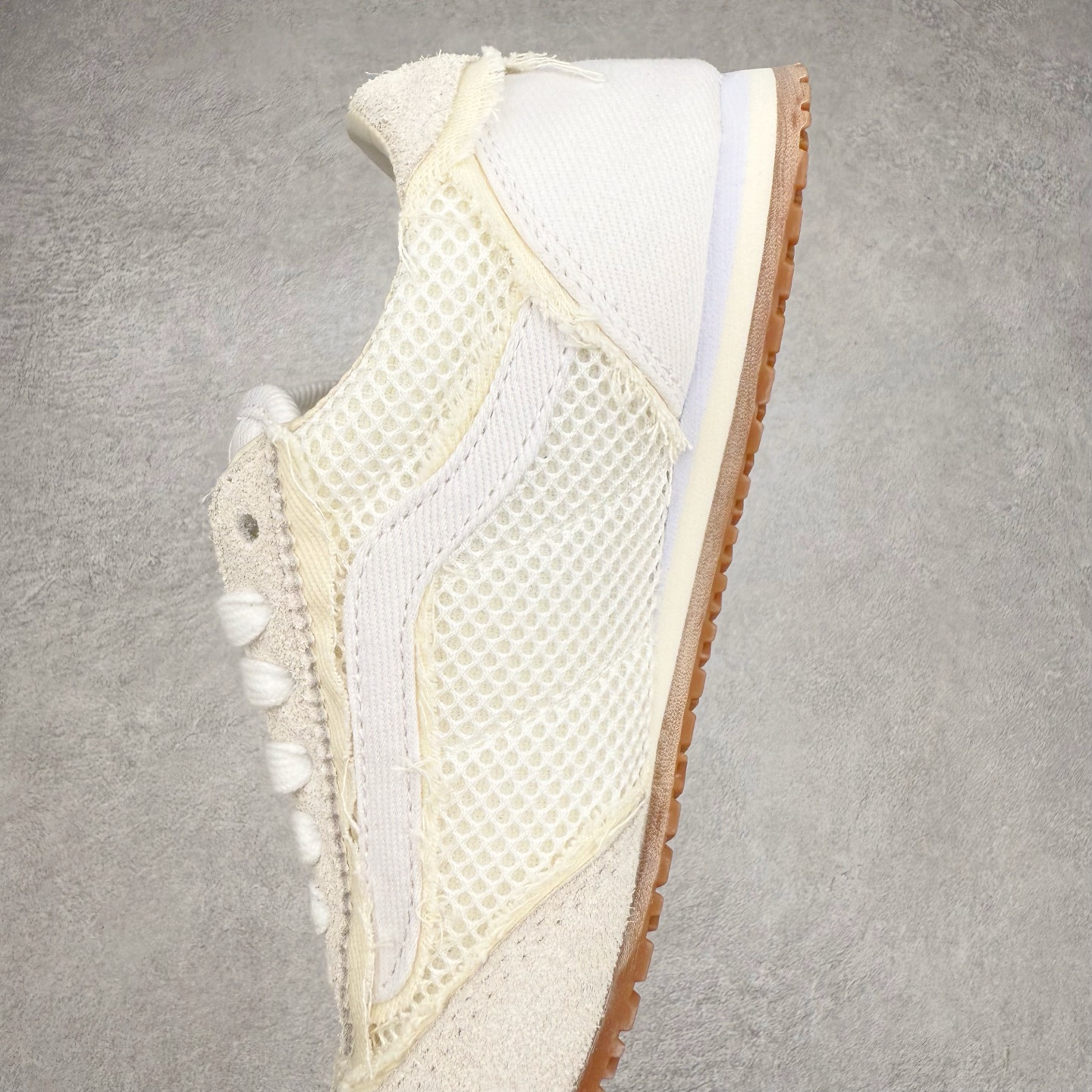 图片[7]-Vans Super Lowpro TDC系列 踩上全新 Vans Super LowPro 复古薄底鞋👣 长绒麂皮拼接粗粝毛边牛仔布，亮出你的反叛玩心 舒适脚感加持，全天不喊累，轻轻松松跑进风里💨 侧边透气网眼鞋面，夏日citywalk更 Chill～ 货号：VN000EFQCJK 货号：VN000EFQCJ7 尺码：35 36 36.5 37 38 38.5 39 40 40.5 41 42 42.5 43 44 45-选品中心