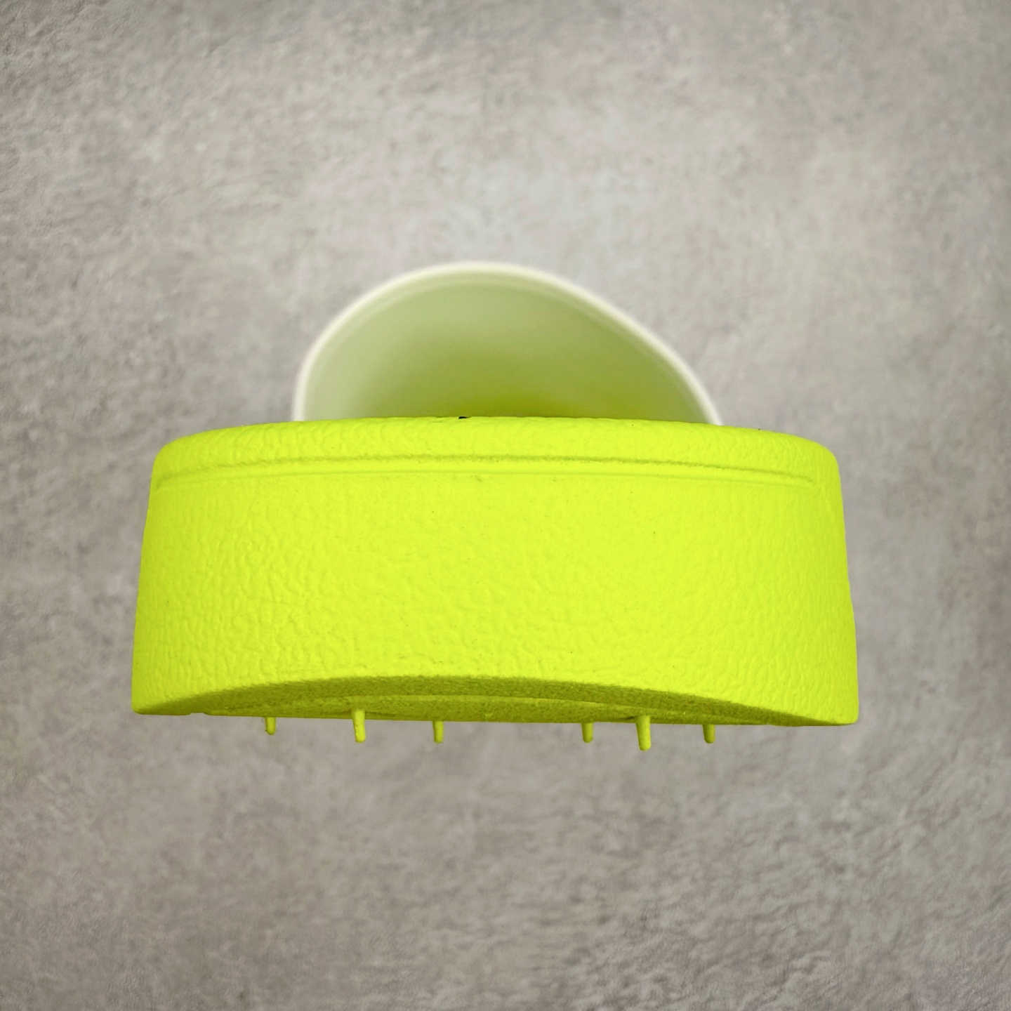 图片[8]-＃HP Arcteryx SYLAN 始祖鸟舒适防滑防磨一字拖鞋 男女同款 Arcteryx中文名始祖鸟 加拿大户外服饰品牌 1989年创立于加拿大温哥华 始祖鸟来自加拿大海岸山脉 植根高山的专业户外品牌 始终秉承对精湛设计和工艺孜孜以求的准则 从1989年创立至今 Arcteryx始终不断在产品设计与做工上不惜工本 以满足始祖鸟的标准 品质、设计以及精简的理念造就了其良好的性能 并能满足严苛环境下的使用需求 尺码：39 40 41 42 43 44 45-选品中心