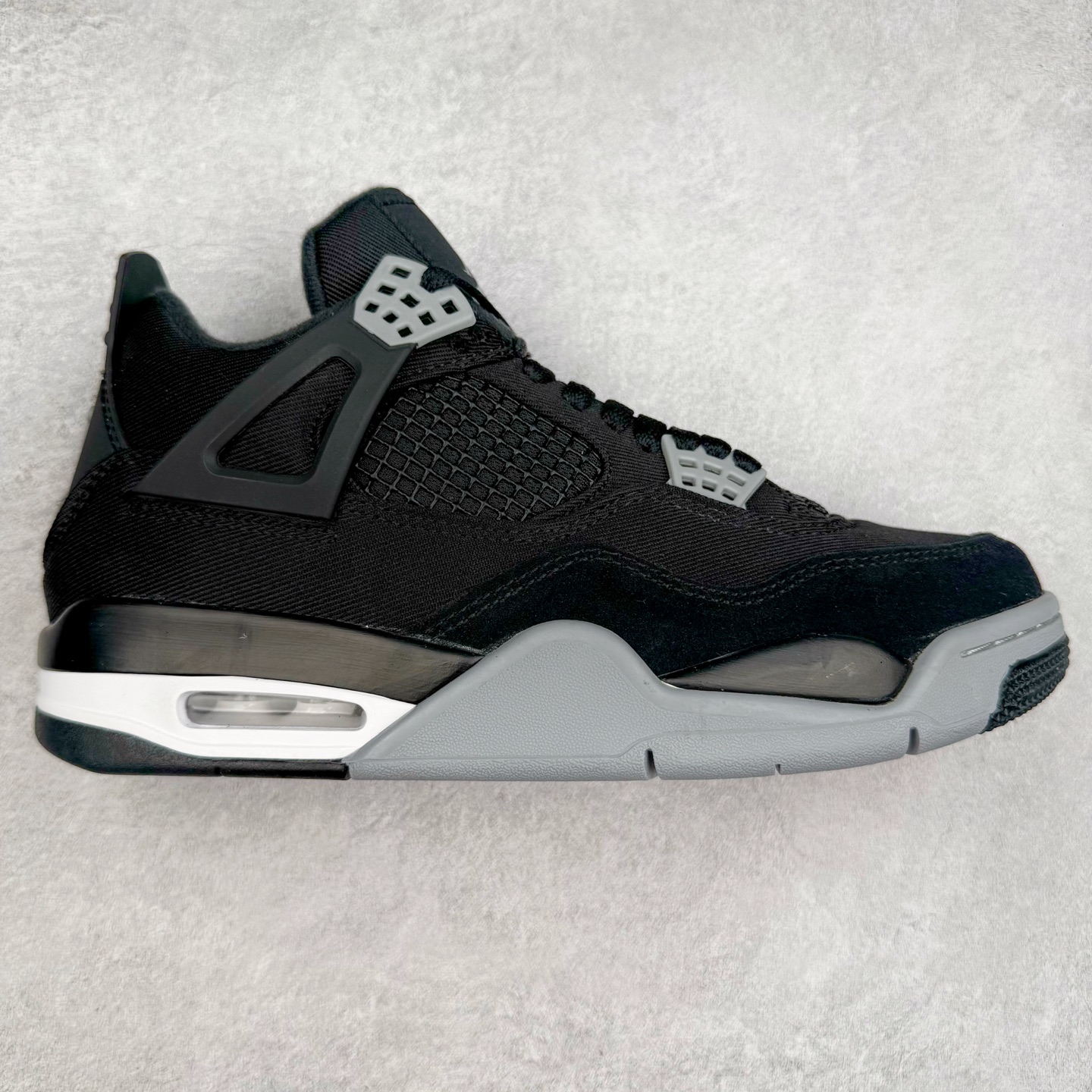 图片[2]-＃S版特价福利 Air Jordan AJ4 Retro 系列 大厂出品 原纸板楦头开发 完美鞋型匹配公司货 正确TPU鞋舌锁扣 乳胶鞋垫 最新原厂底模 大底卡色咬花完美 鞋柜必备鞋款 终端现货供应 尺码：36 36.5 37.5 38 38.5 39 40 40.5 41 42 42.5 43 44 44.5 45 46 47.5-选品中心