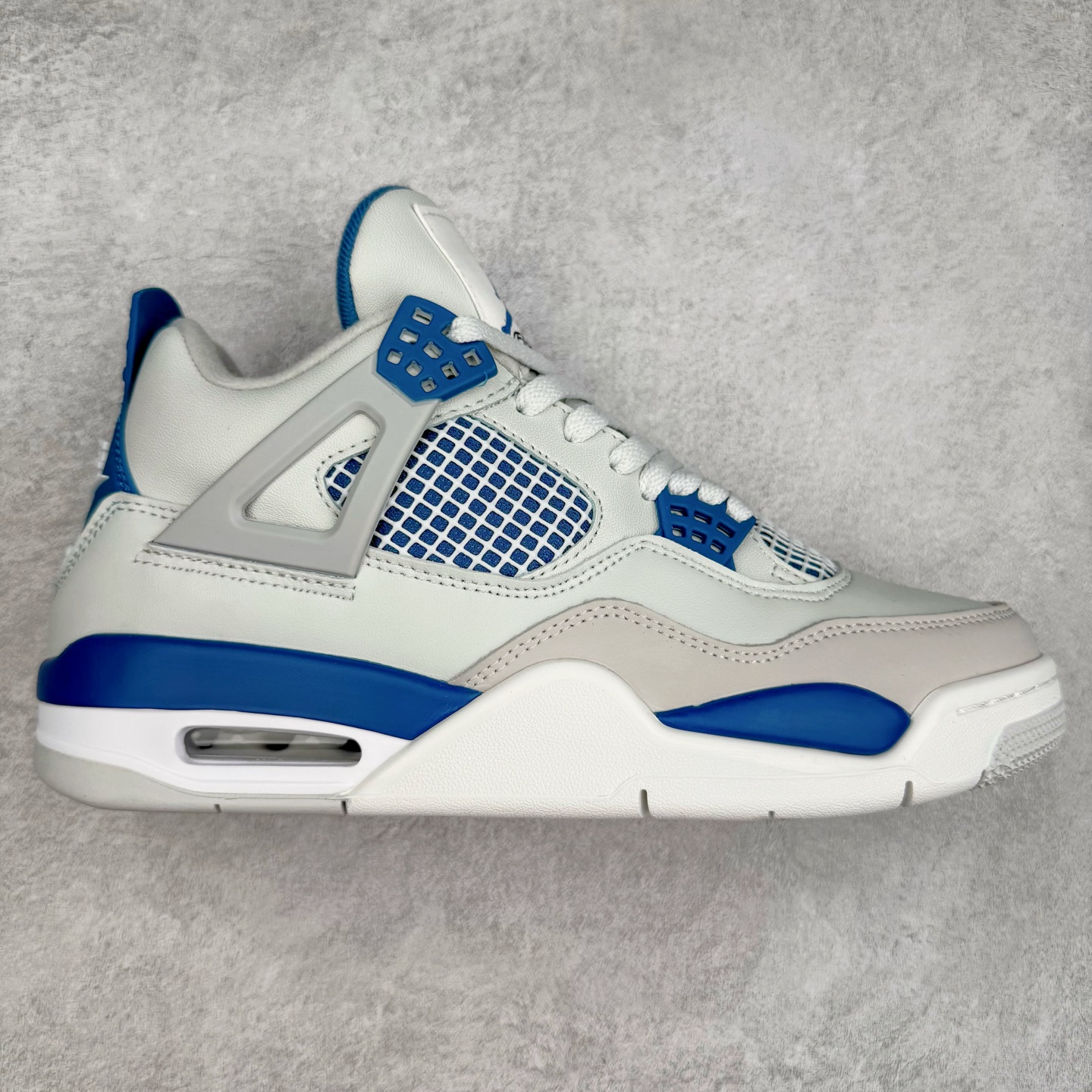 图片[8]-＃S版特价福利 Air Jordan AJ4 Retro 系列 大厂出品 原纸板楦头开发 完美鞋型匹配公司货 正确TPU鞋舌锁扣 乳胶鞋垫 最新原厂底模 大底卡色咬花完美 鞋柜必备鞋款 终端现货供应 尺码：36 36.5 37.5 38 38.5 39 40 40.5 41 42 42.5 43 44 44.5 45 46 47.5-选品中心
