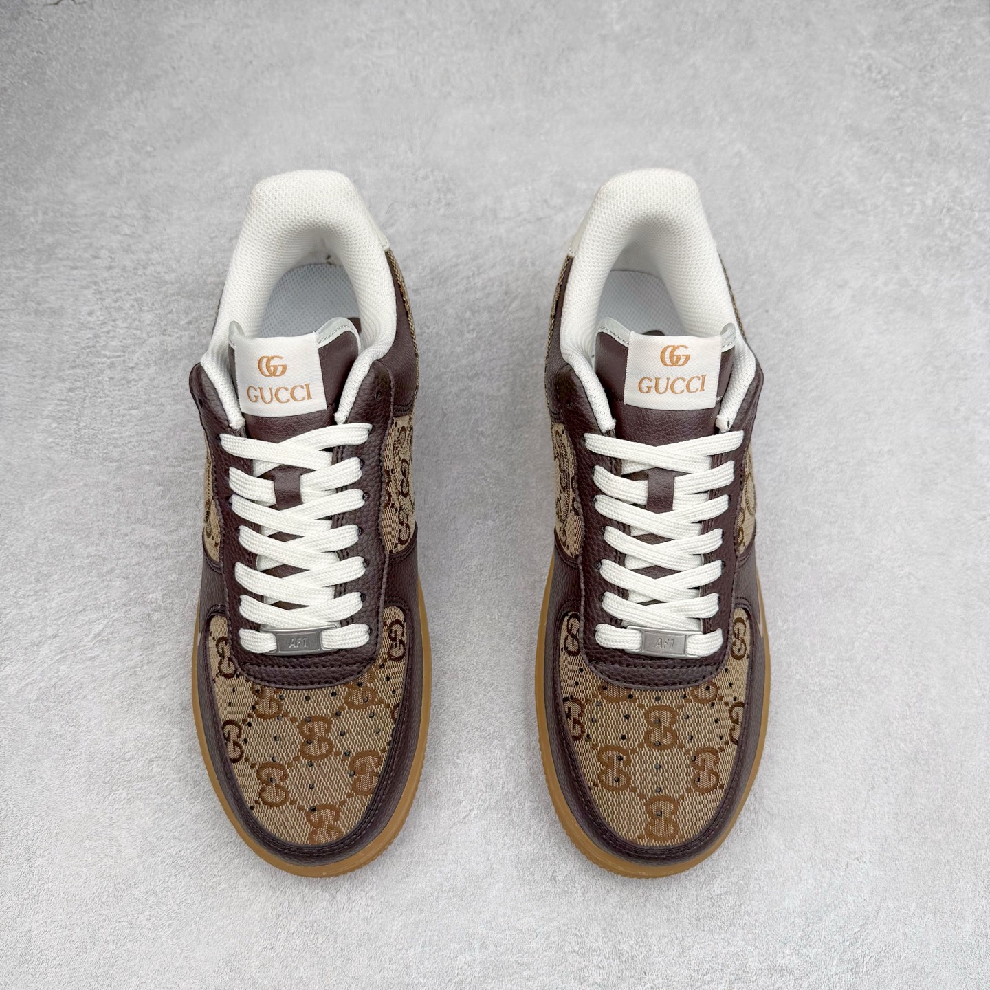 图片[2]-NK Air Force 1´07 Low 空军一号低帮百搭休闲运动板鞋 LW9279-004 柔软、弹性十足的缓震性能和出色的中底设计 横跨复古与现代的外型结合 造就出风靡全球 三十多年的Force 1 直到今天还深受青睐 实拍调校N版已经零色差零失真 百分百还原实物色彩所见即所得 不存在货不对板色差等低级问题 选购参考实物拍摄 不混卖不参货 只用心做好货严格选品 承诺混一赔十 尺码：36 36.5 37.5 38 38.5 39 40 40.5 41 42 42.5 43 44 44.5 45-选品中心