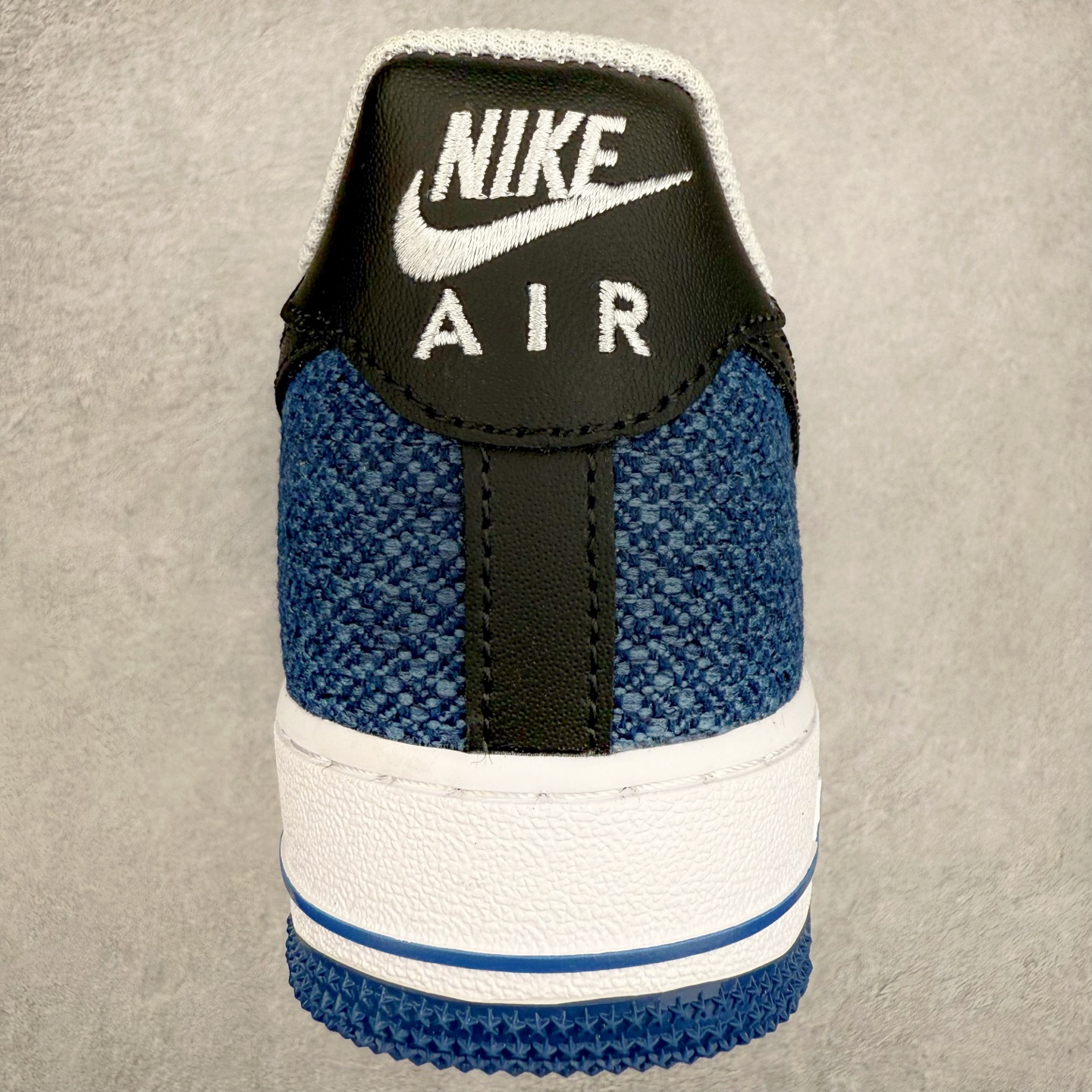 图片[8]-NK Air Force 1´07 Low 空军一号低帮百搭休闲运动板鞋 ZH0316-089 柔软、弹性十足的缓震性能和出色的中底设计 横跨复古与现代的外型结合 造就出风靡全球 三十多年的Force 1 直到今天还深受青睐 实拍调校N版已经零色差零失真 百分百还原实物色彩所见即所得 不存在货不对板色差等低级问题 选购参考实物拍摄 不混卖不参货 只用心做好货严格选品 承诺混一赔十 尺码：36 36.5 37.5 38 38.5 39 40 40.5 41 42 42.5 43 44 44.5 45-选品中心