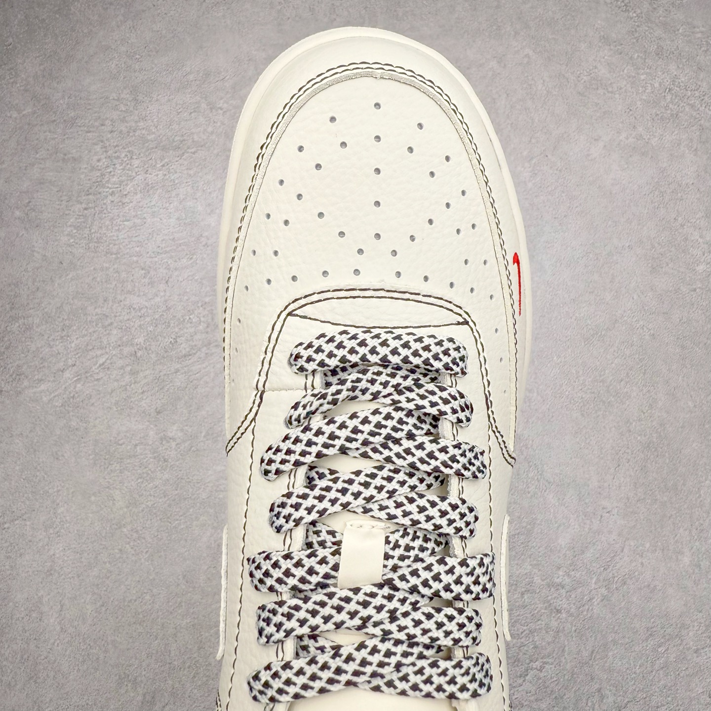 图片[4]-NK Court Vision 1 Low 低帮板鞋 “Supreme联名——黑线生胶” CS5288-013 折边针车 工艺难度大 原楦头原纸板 原装鞋盒 定制五金配件 内置全掌气垫 原厂鞋底 尺码：36 36.5 37.5 38 38.5 39 40 40.5 41 42 42.5 43 44 44.5 45-选品中心