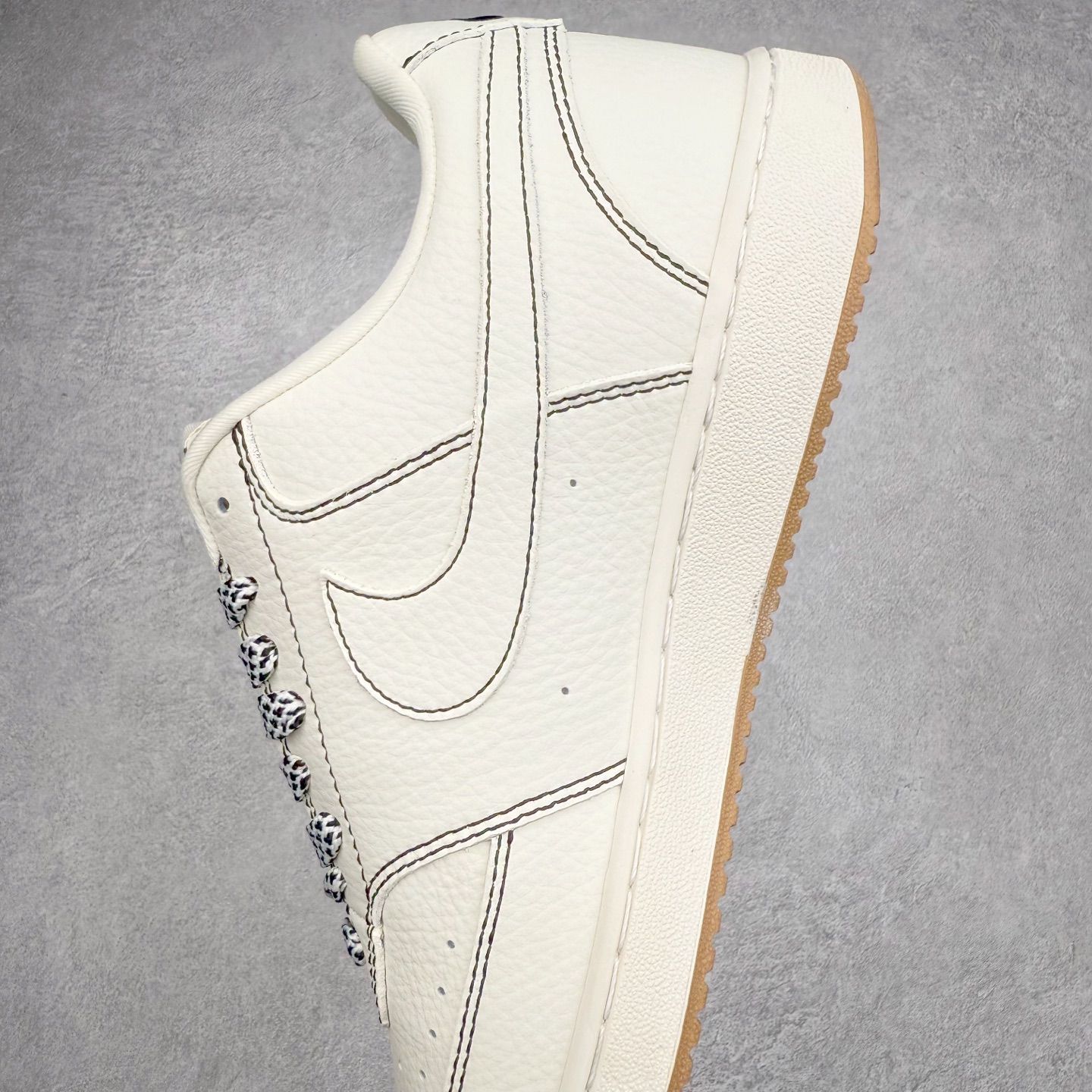 图片[7]-NK Court Vision 1 Low 低帮板鞋 “Supreme联名——黑线生胶” CS5288-013 折边针车 工艺难度大 原楦头原纸板 原装鞋盒 定制五金配件 内置全掌气垫 原厂鞋底 尺码：36 36.5 37.5 38 38.5 39 40 40.5 41 42 42.5 43 44 44.5 45-选品中心