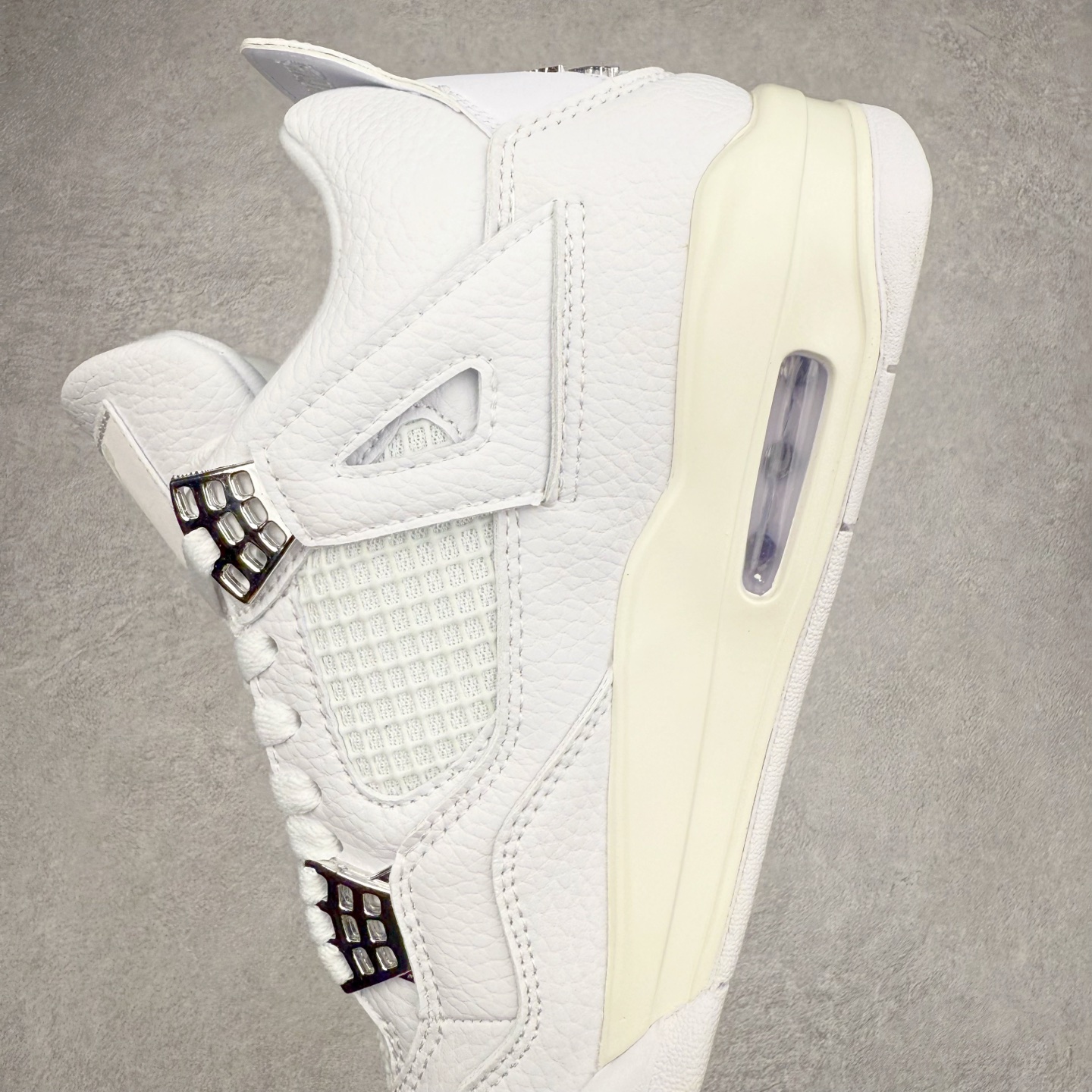 图片[7]-＃S版特价福利 Air Jordan AJ4 Retro 系列 大厂出品 原纸板楦头开发 完美鞋型匹配公司货 正确TPU鞋舌锁扣 乳胶鞋垫 最新原厂底模 大底卡色咬花完美 鞋柜必备鞋款 终端现货供应 尺码：36 36.5 37.5 38 38.5 39 40 40.5 41 42 42.5 43 44 44.5 45 46 47.5-选品中心