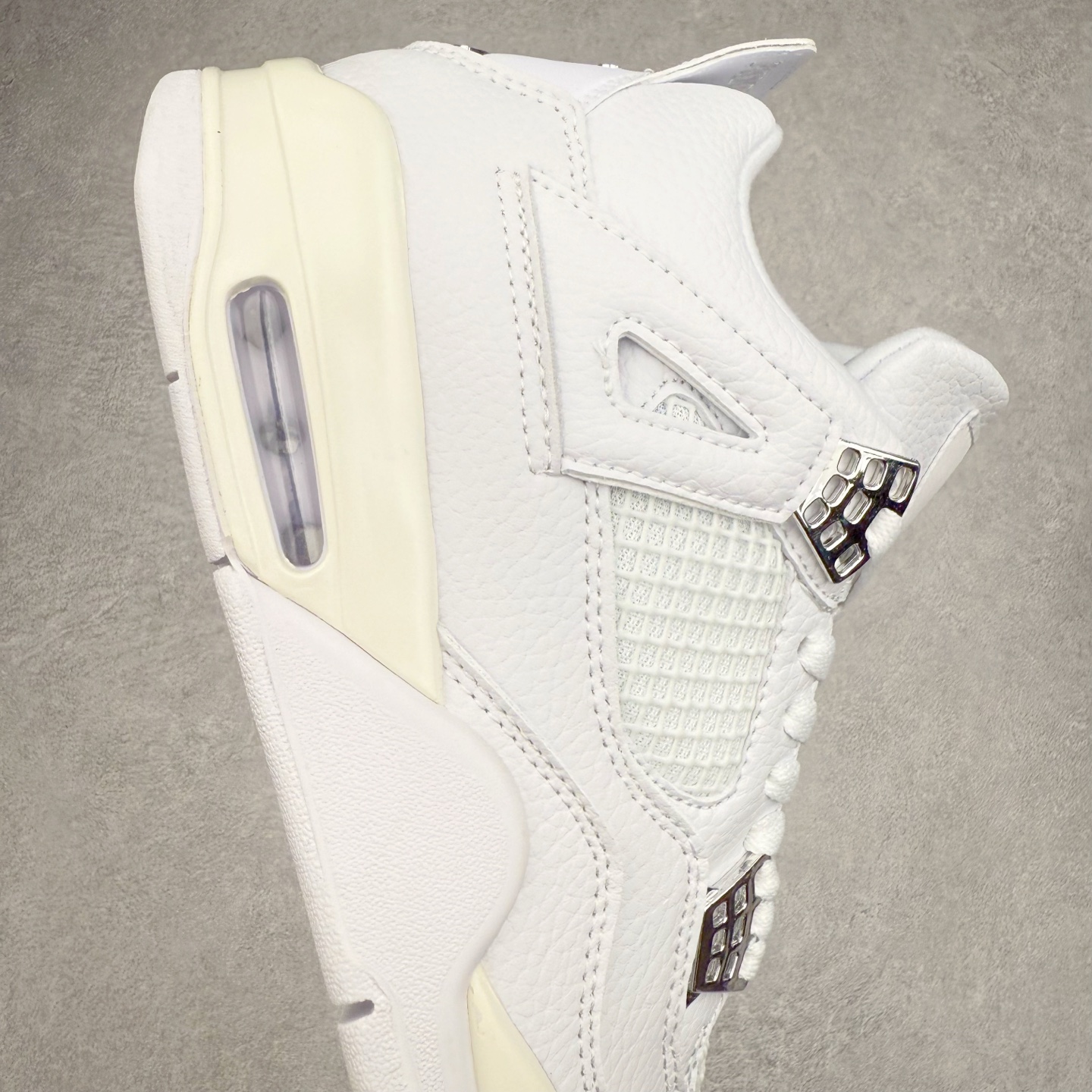 图片[6]-＃S版特价福利 Air Jordan AJ4 Retro 系列 大厂出品 原纸板楦头开发 完美鞋型匹配公司货 正确TPU鞋舌锁扣 乳胶鞋垫 最新原厂底模 大底卡色咬花完美 鞋柜必备鞋款 终端现货供应 尺码：36 36.5 37.5 38 38.5 39 40 40.5 41 42 42.5 43 44 44.5 45 46 47.5-选品中心