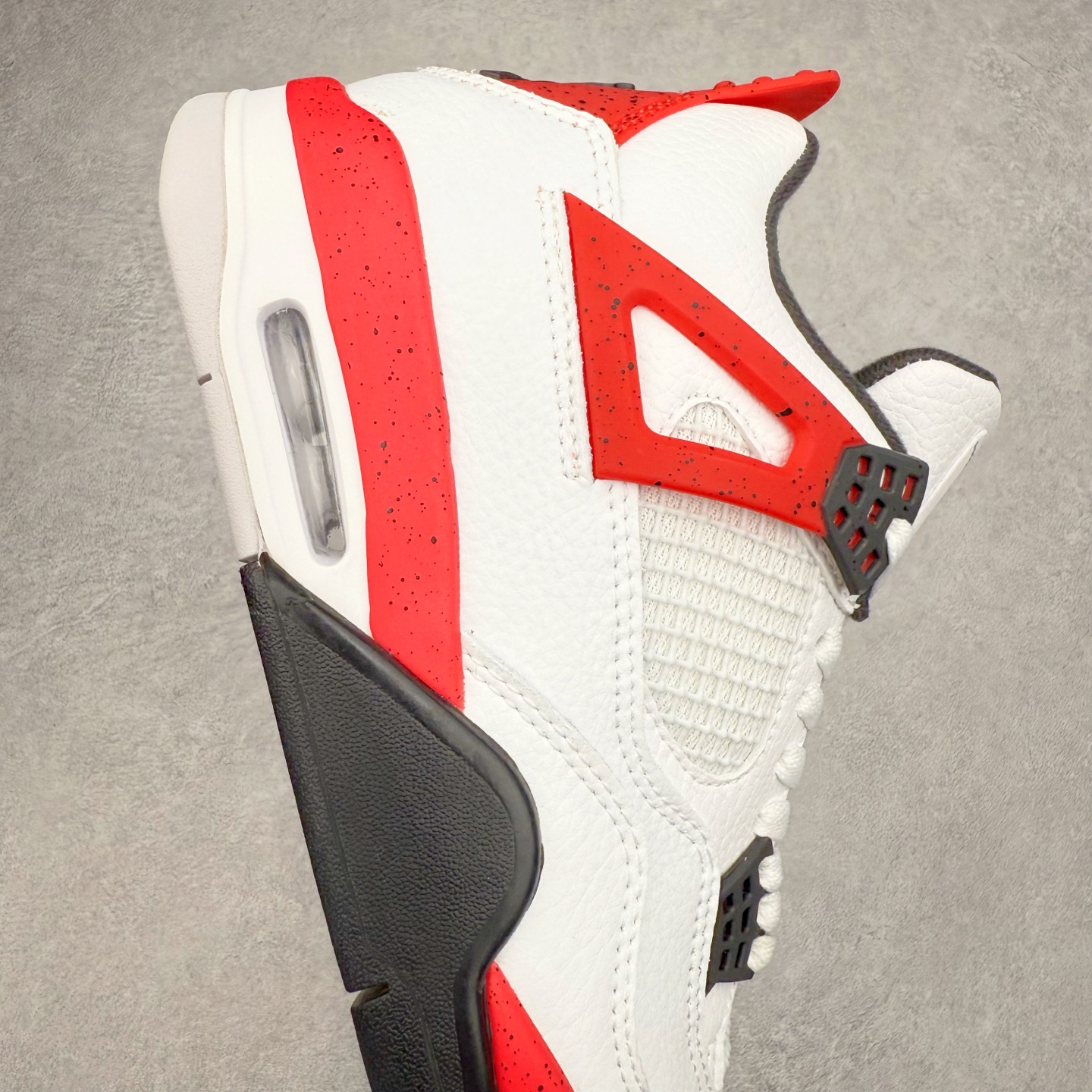 图片[6]-＃S版特价福利 Air Jordan AJ4 Retro 系列 大厂出品 原纸板楦头开发 完美鞋型匹配公司货 正确TPU鞋舌锁扣 乳胶鞋垫 最新原厂底模 大底卡色咬花完美 鞋柜必备鞋款 终端现货供应 尺码：36 36.5 37.5 38 38.5 39 40 40.5 41 42 42.5 43 44 44.5 45 46 47.5-选品中心