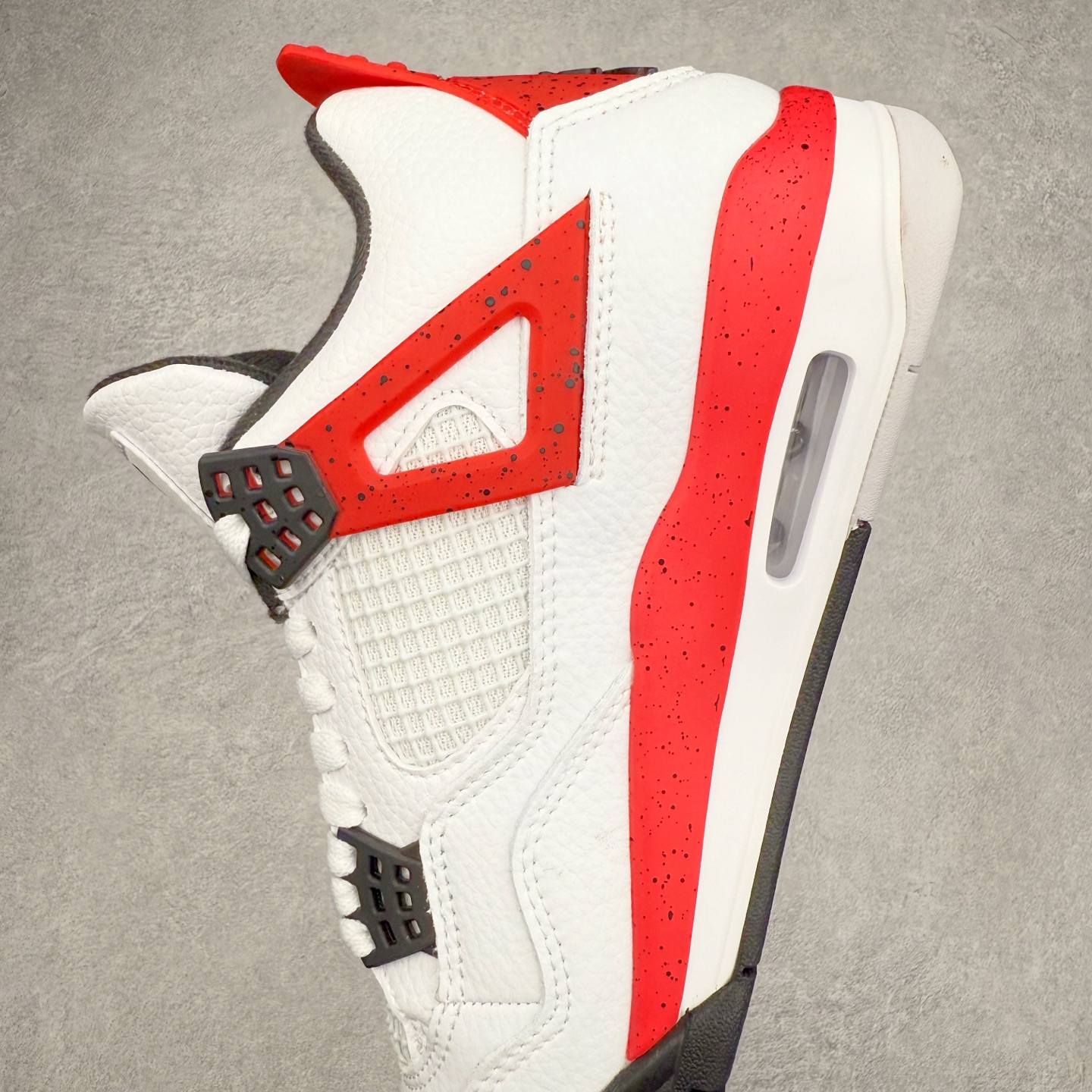 图片[7]-＃S版特价福利 Air Jordan AJ4 Retro 系列 大厂出品 原纸板楦头开发 完美鞋型匹配公司货 正确TPU鞋舌锁扣 乳胶鞋垫 最新原厂底模 大底卡色咬花完美 鞋柜必备鞋款 终端现货供应 尺码：36 36.5 37.5 38 38.5 39 40 40.5 41 42 42.5 43 44 44.5 45 46 47.5-选品中心