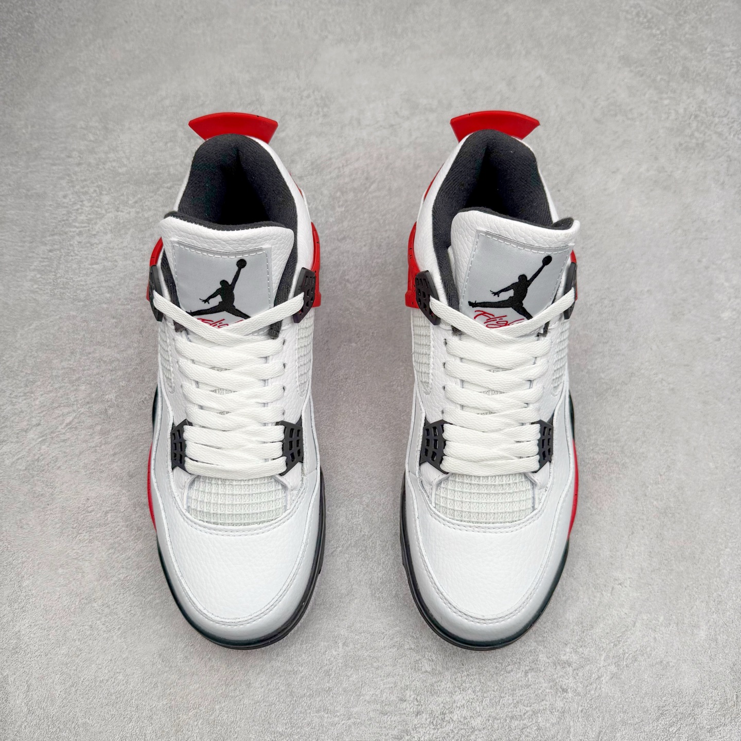 图片[2]-＃S版特价福利 Air Jordan AJ4 Retro 系列 大厂出品 原纸板楦头开发 完美鞋型匹配公司货 正确TPU鞋舌锁扣 乳胶鞋垫 最新原厂底模 大底卡色咬花完美 鞋柜必备鞋款 终端现货供应 尺码：36 36.5 37.5 38 38.5 39 40 40.5 41 42 42.5 43 44 44.5 45 46 47.5-选品中心