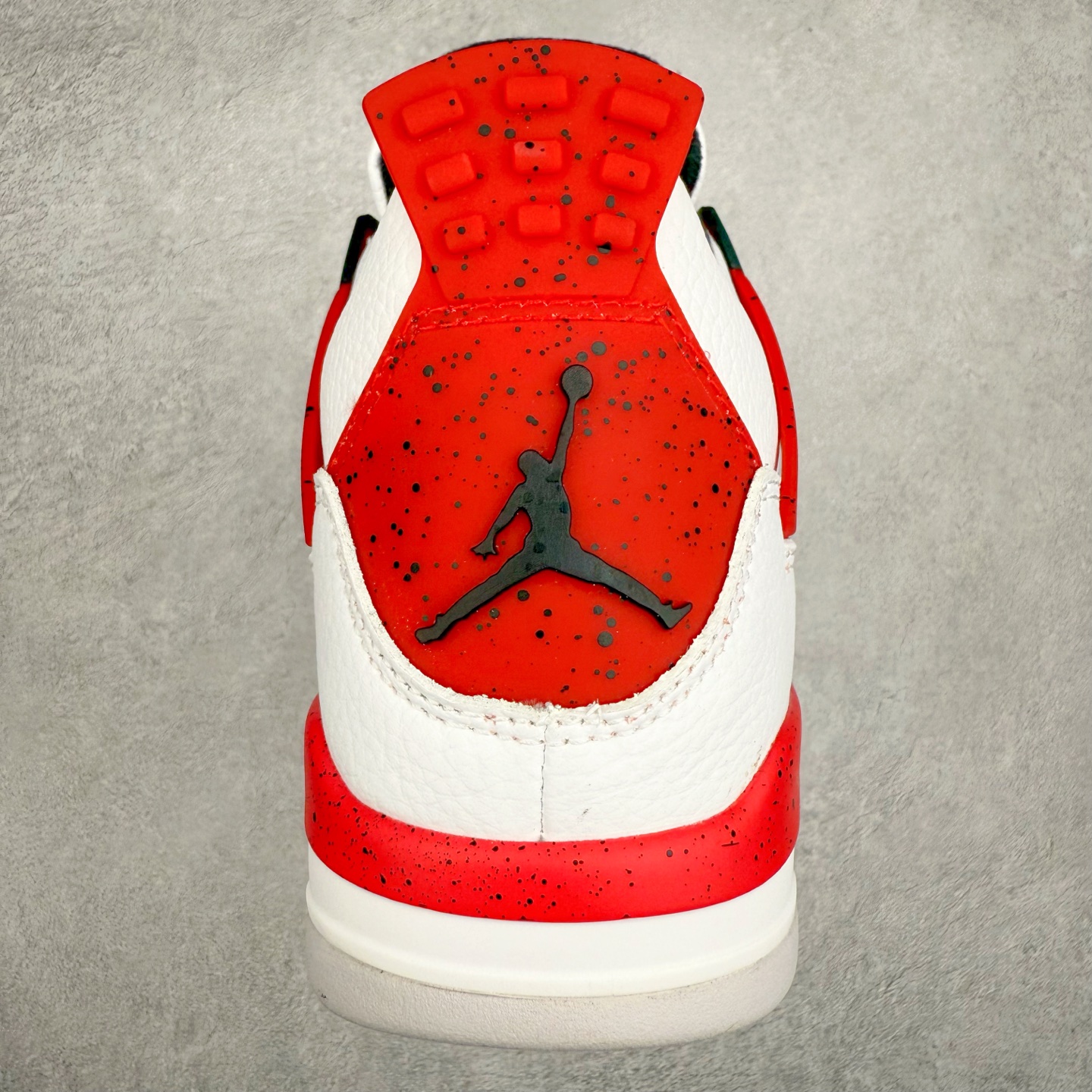 图片[8]-＃S版特价福利 Air Jordan AJ4 Retro 系列 大厂出品 原纸板楦头开发 完美鞋型匹配公司货 正确TPU鞋舌锁扣 乳胶鞋垫 最新原厂底模 大底卡色咬花完美 鞋柜必备鞋款 终端现货供应 尺码：36 36.5 37.5 38 38.5 39 40 40.5 41 42 42.5 43 44 44.5 45 46 47.5-选品中心