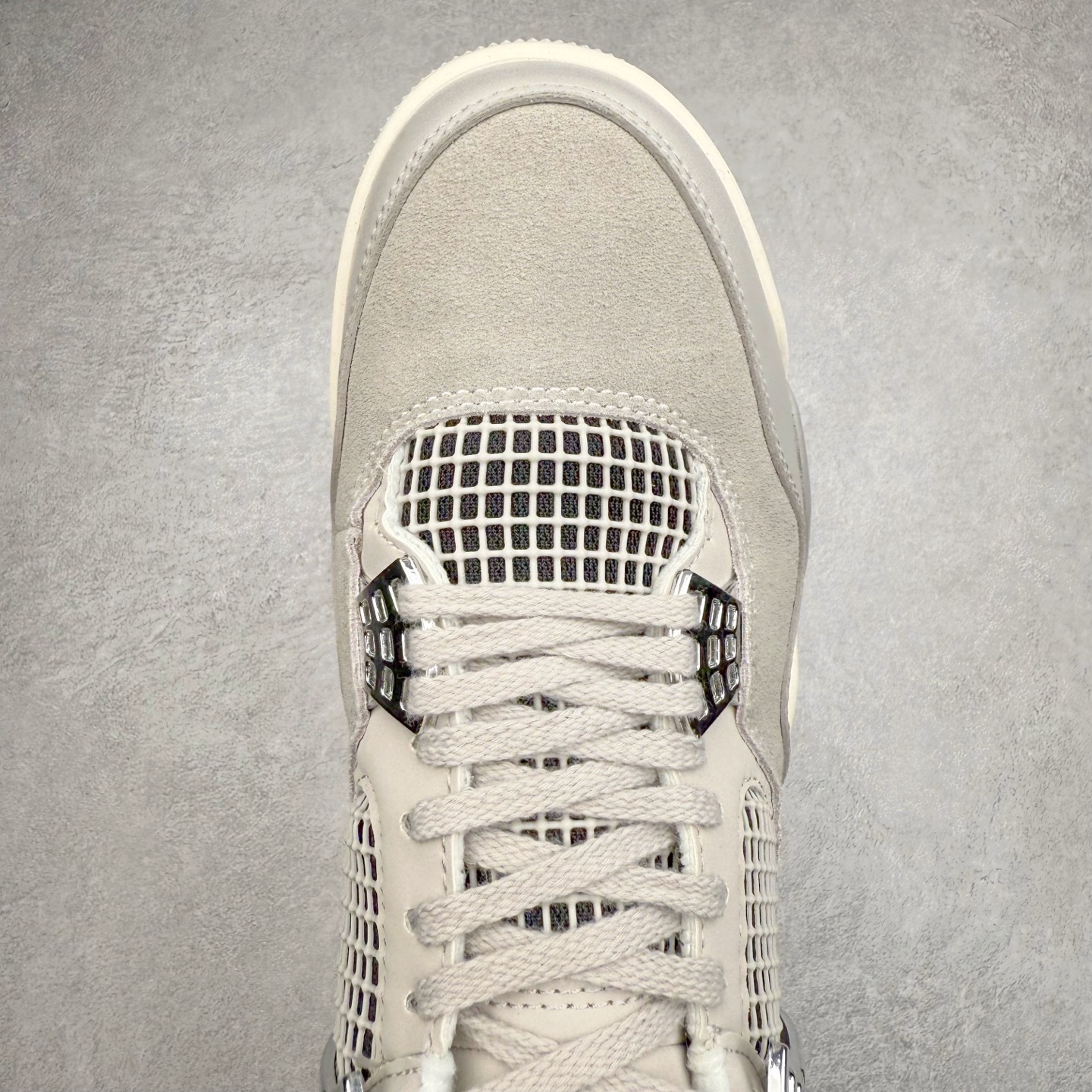 图片[4]-＃S版特价福利 Air Jordan AJ4 Retro 系列 大厂出品 原纸板楦头开发 完美鞋型匹配公司货 正确TPU鞋舌锁扣 乳胶鞋垫 最新原厂底模 大底卡色咬花完美 鞋柜必备鞋款 终端现货供应 尺码：36 36.5 37.5 38 38.5 39 40 40.5 41 42 42.5 43 44 44.5 45 46 47.5-选品中心