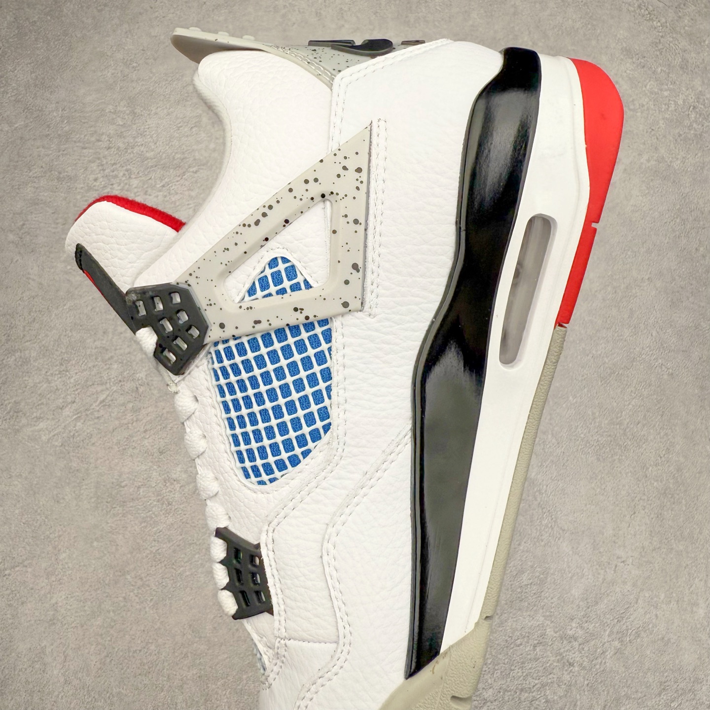 图片[7]-＃S版特价福利 Air Jordan AJ4 Retro 系列 大厂出品 原纸板楦头开发 完美鞋型匹配公司货 正确TPU鞋舌锁扣 乳胶鞋垫 最新原厂底模 大底卡色咬花完美 鞋柜必备鞋款 终端现货供应 尺码：36 36.5 37.5 38 38.5 39 40 40.5 41 42 42.5 43 44 44.5 45 46 47.5-选品中心