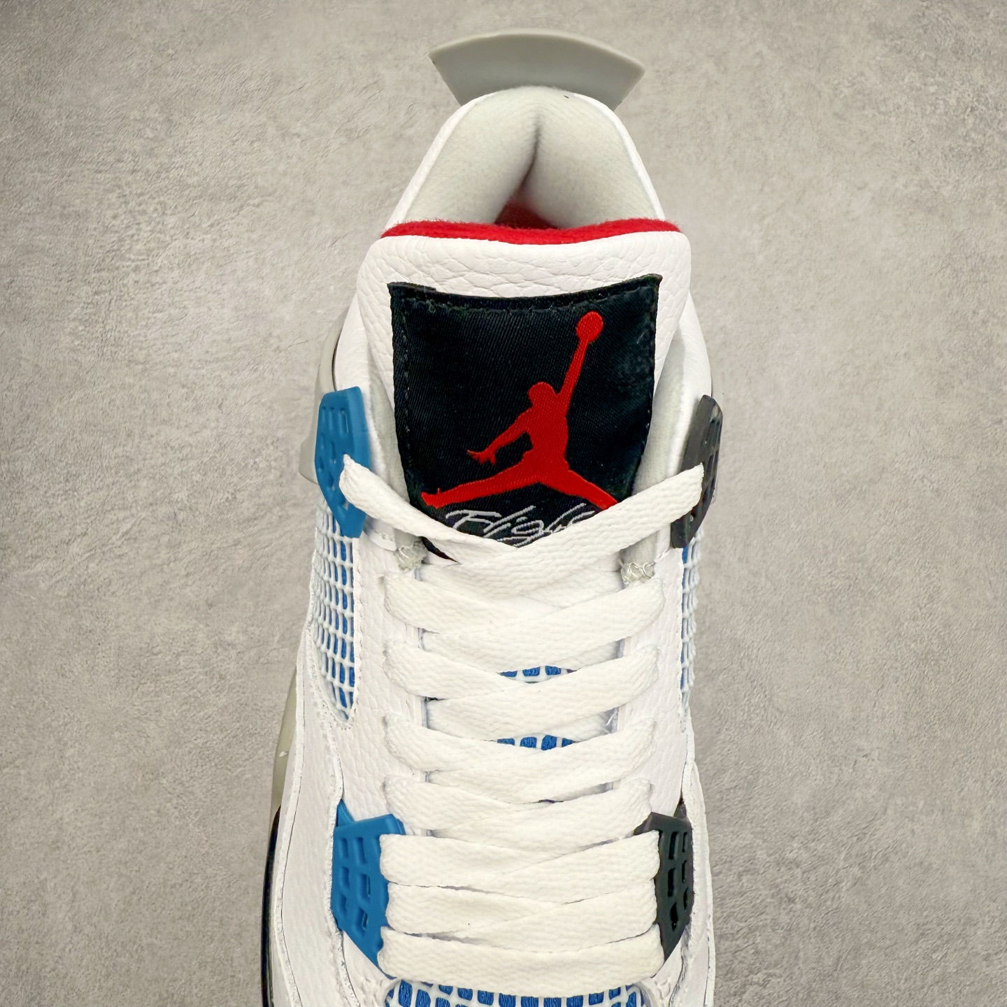 图片[5]-＃S版特价福利 Air Jordan AJ4 Retro 系列 大厂出品 原纸板楦头开发 完美鞋型匹配公司货 正确TPU鞋舌锁扣 乳胶鞋垫 最新原厂底模 大底卡色咬花完美 鞋柜必备鞋款 终端现货供应 尺码：36 36.5 37.5 38 38.5 39 40 40.5 41 42 42.5 43 44 44.5 45 46 47.5-选品中心