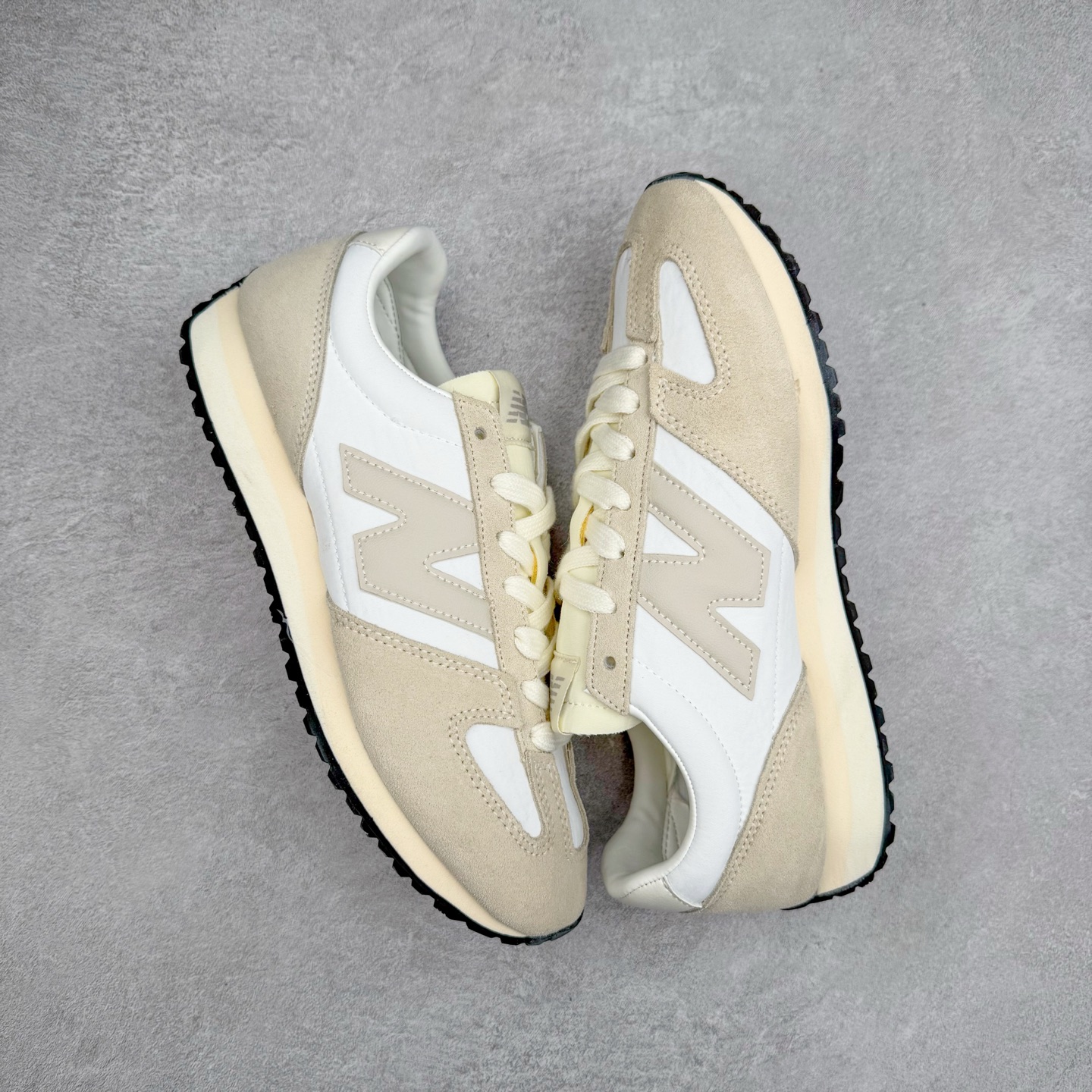 图片[3]-＃XT纯原福利 New Balance U471 NB新百伦织物牛剖层革春夏薄底鞋防滑耐磨平衡轻便低帮生活休闲鞋 尺码：36 37 37.5 38 38.5 39.5 40 40.5 41.5 42 42.5 43 44 44.5 45-选品中心