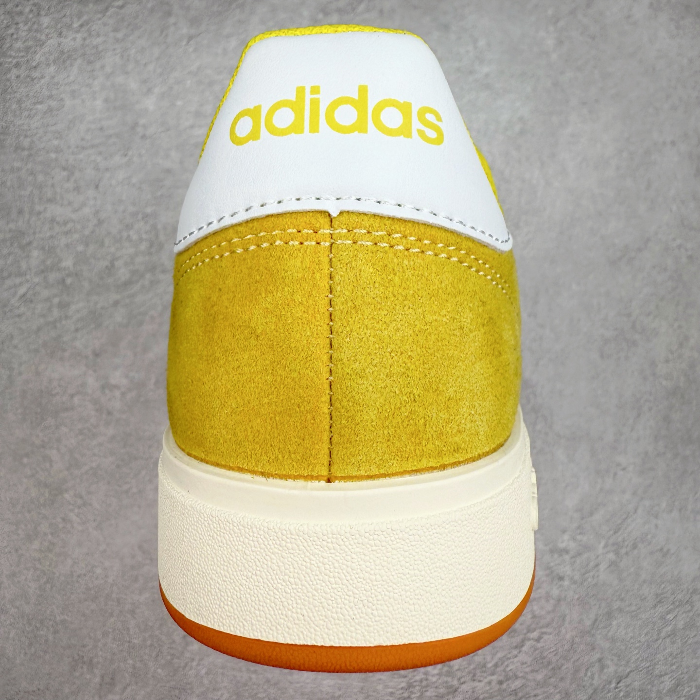 图片[8]-ADGRAND COURT ALPHA 三叶草休闲复古运动板鞋 经典侧面三道杠和鞋舌三道杠的标示彰显其身份 承载青春情怀的板鞋 品牌辨识度清晰 舒适百搭防滑耐磨 尺码：36 36.5 37.5 38 38.5 39 40 40.5 41 42 42.5 43 44 44.5 45-选品中心