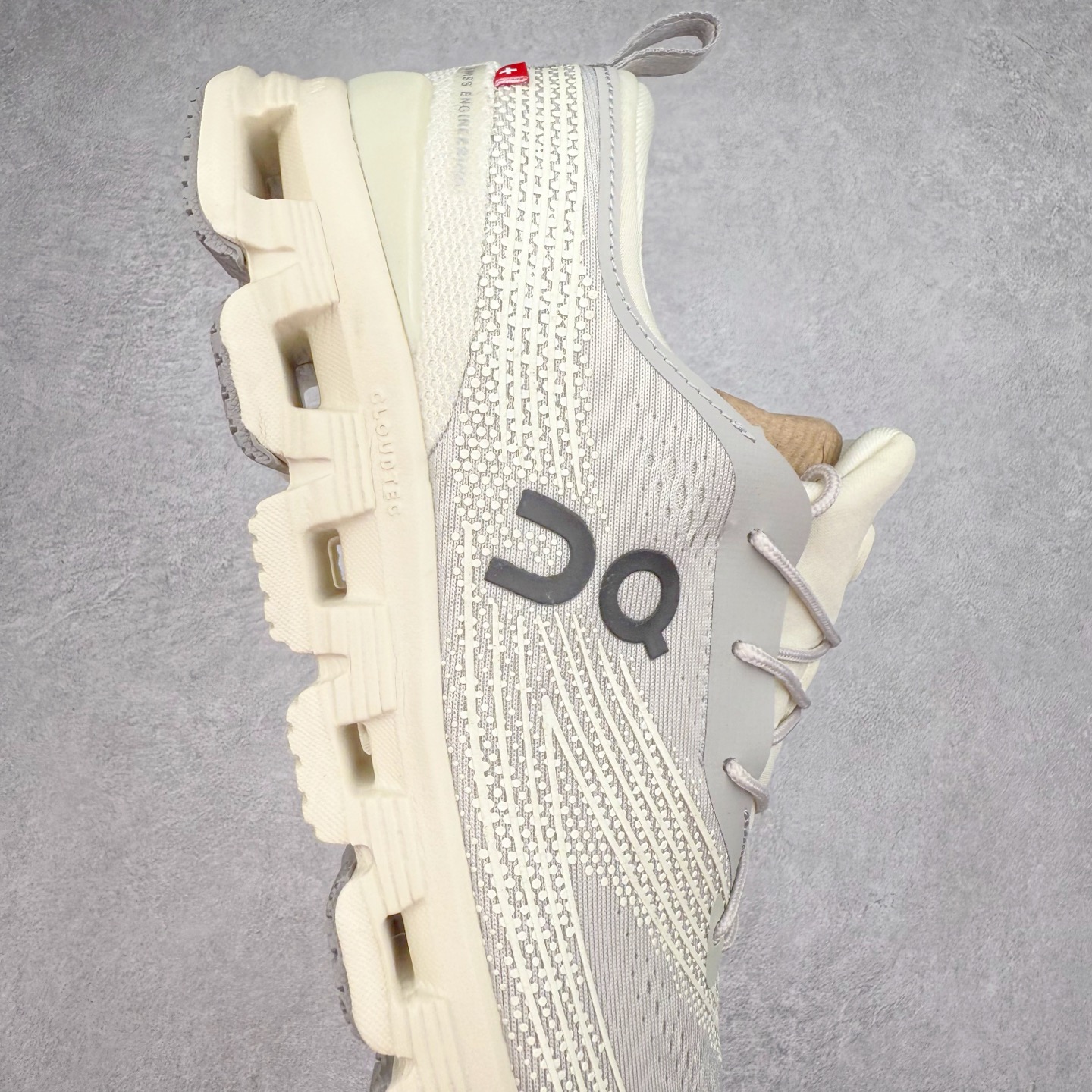 图片[6]-On Cloud X Z5 昂跑减震生活休闲鞋 此运动品牌 开创于2010年 缓震着陆、强效回弹、轻柔质感的设计构思始终是ON研制关键 与此同时基于“为全球提供革新性的跑步感受”信念 陆续推出了多款跑鞋及其以专业运动人体跑步工程学为设计关键的功能性跑步服饰设备 让跑者不费力气地畅快畅跑 尺码：36 36.5 37.5 38 38.5 39 40 40.5 41 42 42.5 43 44 44.5 45-选品中心