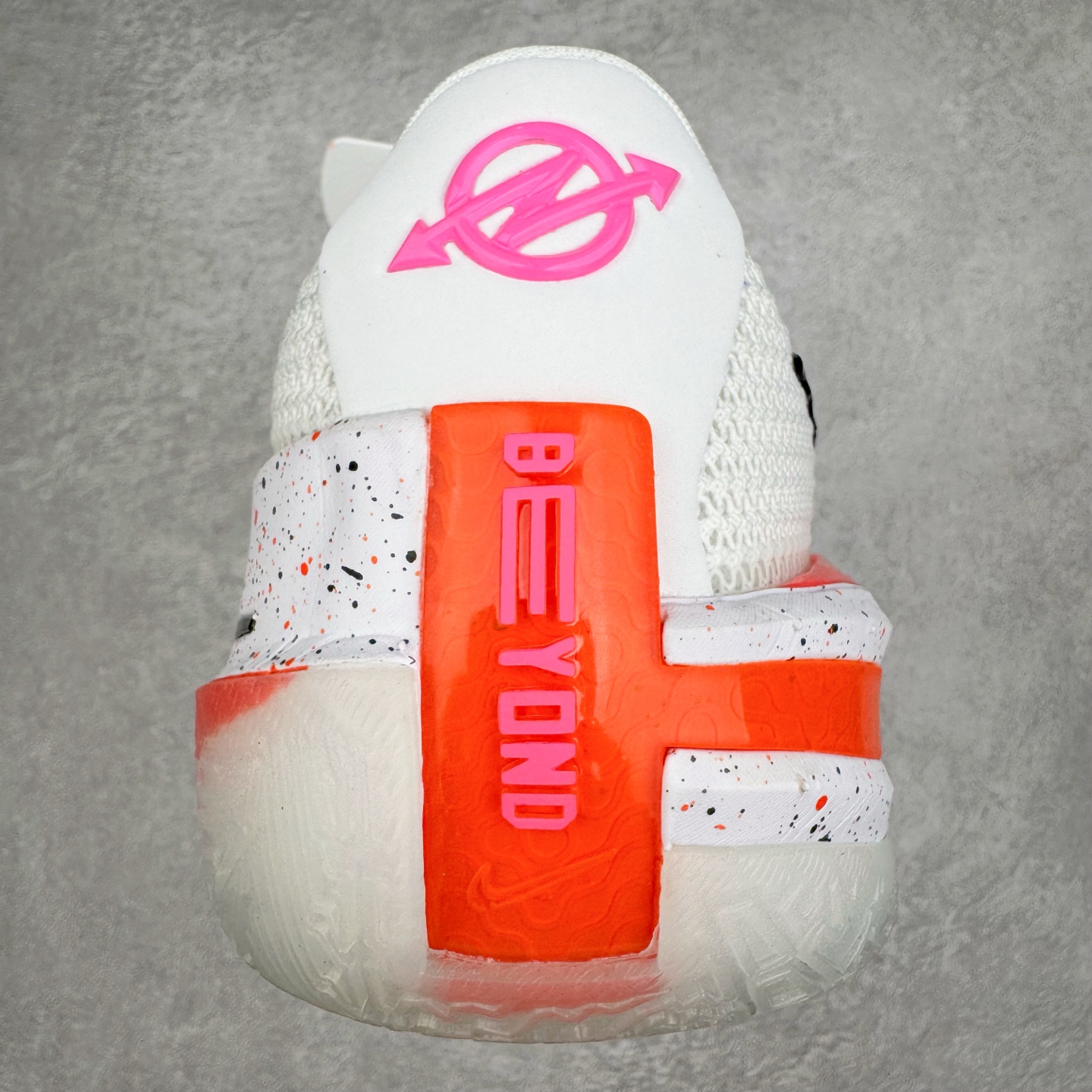 图片[8]-＃灭世纯原 NK ZOOM GT CUT 1 低帮实战篮球鞋 CZ0176-106 历时三月调试 完美版型独家呈现 独家革新四层加厚复合鞋面 鞋面强度及支撑性能秒杀市场尝鲜纯原 独家内置高韧性TPU抗扭片 尝鲜纯原无抗扭片 原厂ZOOM 配套工艺气垫 澎湃脚感上脚可鉴 区分市场假气垫 低气压气垫 大底正确拼接式SWOOSH图案 区分市场一体式贴膜 原厂REACT中底发泡模具 前掌纹路极其立体 防滑性能优异 实战出真知 历经多位圈内大神实战测试 尺码：39 40 40.5 41 42 42.5 43 44 44.5 45 46-选品中心