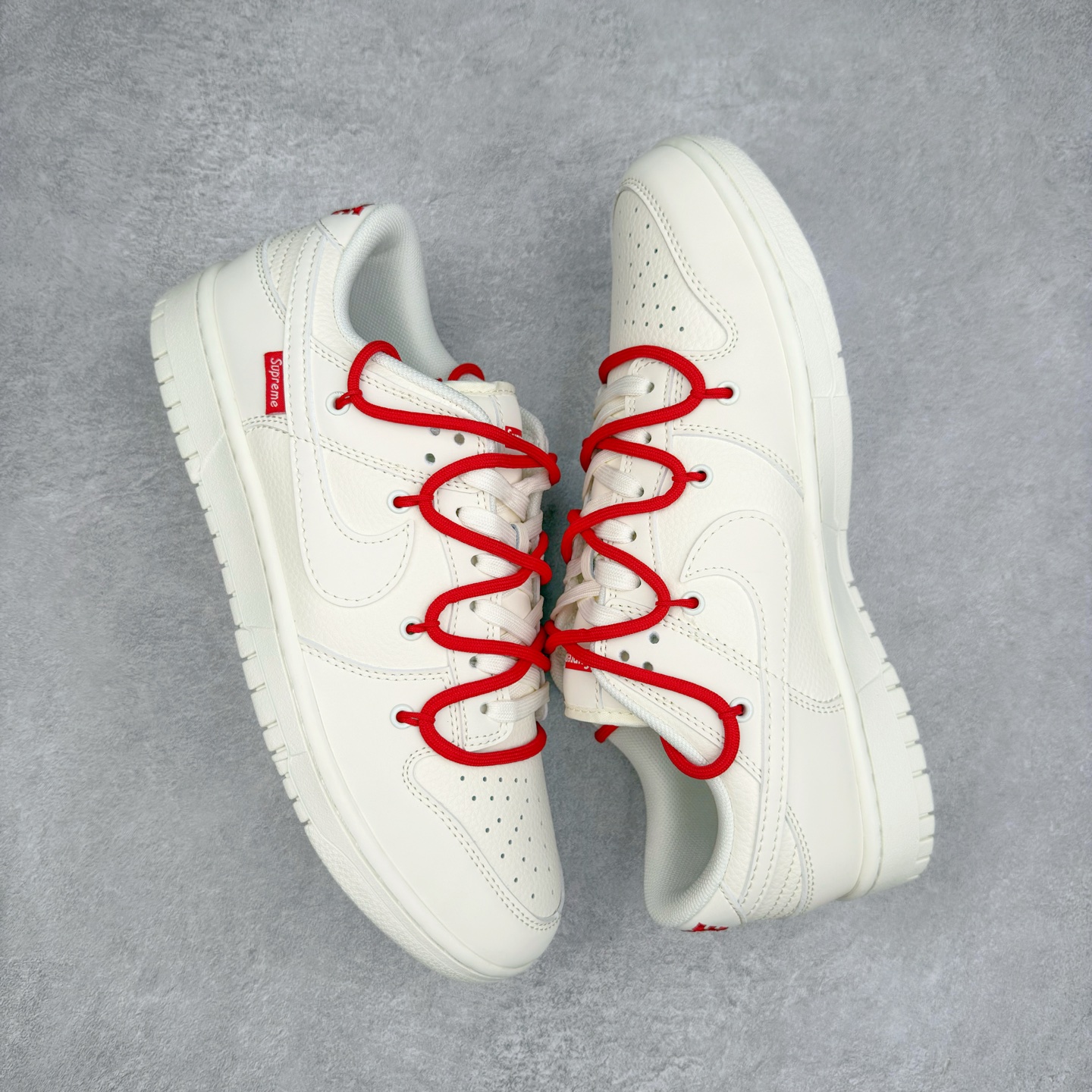 图片[3]-NK Dunk Low 定制配色 DM6868-085 大厂出品 极力推荐 原装头层材料 独家版型蒸餾加工帶來的是更好的视觉和脚感体验大厂纯原品质出货 清洁度 电绣工艺 皮料切割干净无任何毛边 细节完美 实拍调校N版已经零色差零失真 百分百还原实物色彩所见即所得 不存在货不对板色差等低级问题 选购参考实物拍摄 不混卖不参货 只用心做好货严格选品 承诺混一赔十 尺码：36 36.5 37.5 38 38.5 39 40 40.5 41 42 42.5 43 44 44.5 45-选品中心