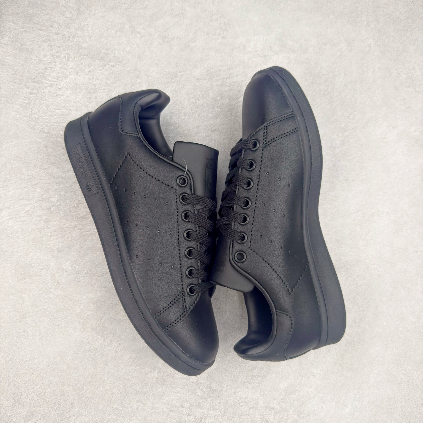 图片[3]-AD Stan Smith 三叶草史密斯 男女中性运动鞋休闲鞋板鞋 M20327 尺码：36 36.5 37 38 38.5 39 40 40.5 41 42 42.5 43 44-选品中心