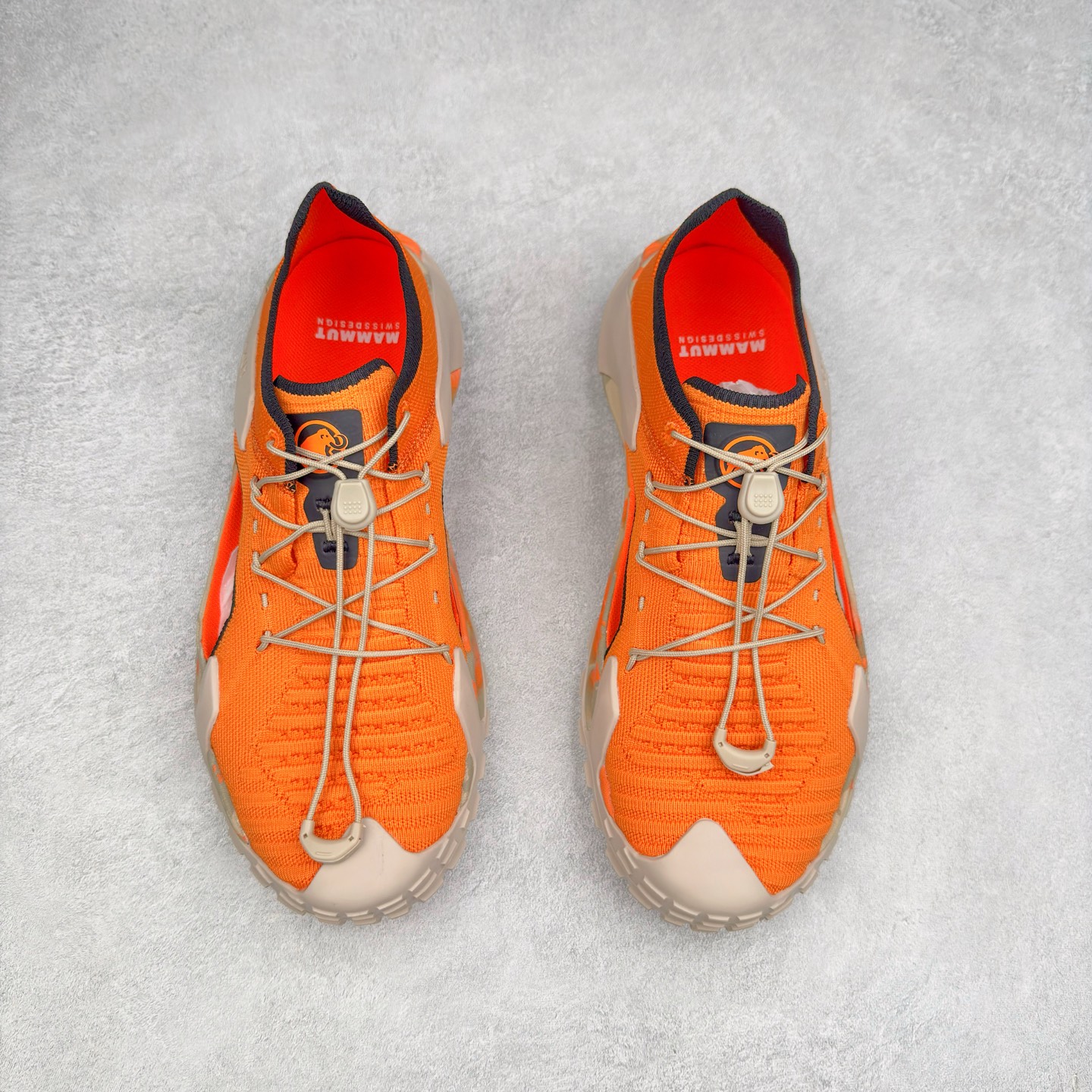 图片[2]-MAMMUT猛犸象 Hueco Knit 2 登山靴多功能鞋履 独立私模 顶级复刻百分百还原# 应用BASE FIT 2.0专利技术 拥有优越的抓地力、护趾力和运动缓冲功能 可折叠鞋跟 透气针织鞋面 适合春夏与初秋季节的设计 即刻\\\”履\\\”行出发 尺码：36 36.5 37.5 38 38.5 39 40 40.5 41 42 42.5 43 44 44.5 45 46-选品中心