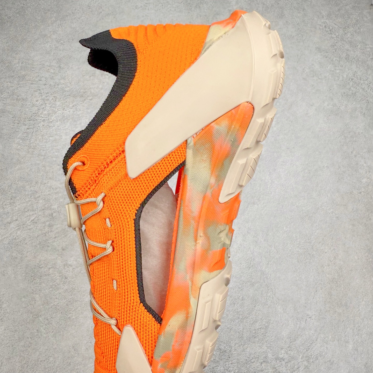 图片[7]-MAMMUT猛犸象 Hueco Knit 2 登山靴多功能鞋履 独立私模 顶级复刻百分百还原# 应用BASE FIT 2.0专利技术 拥有优越的抓地力、护趾力和运动缓冲功能 可折叠鞋跟 透气针织鞋面 适合春夏与初秋季节的设计 即刻\\\”履\\\”行出发 尺码：36 36.5 37.5 38 38.5 39 40 40.5 41 42 42.5 43 44 44.5 45 46-选品中心