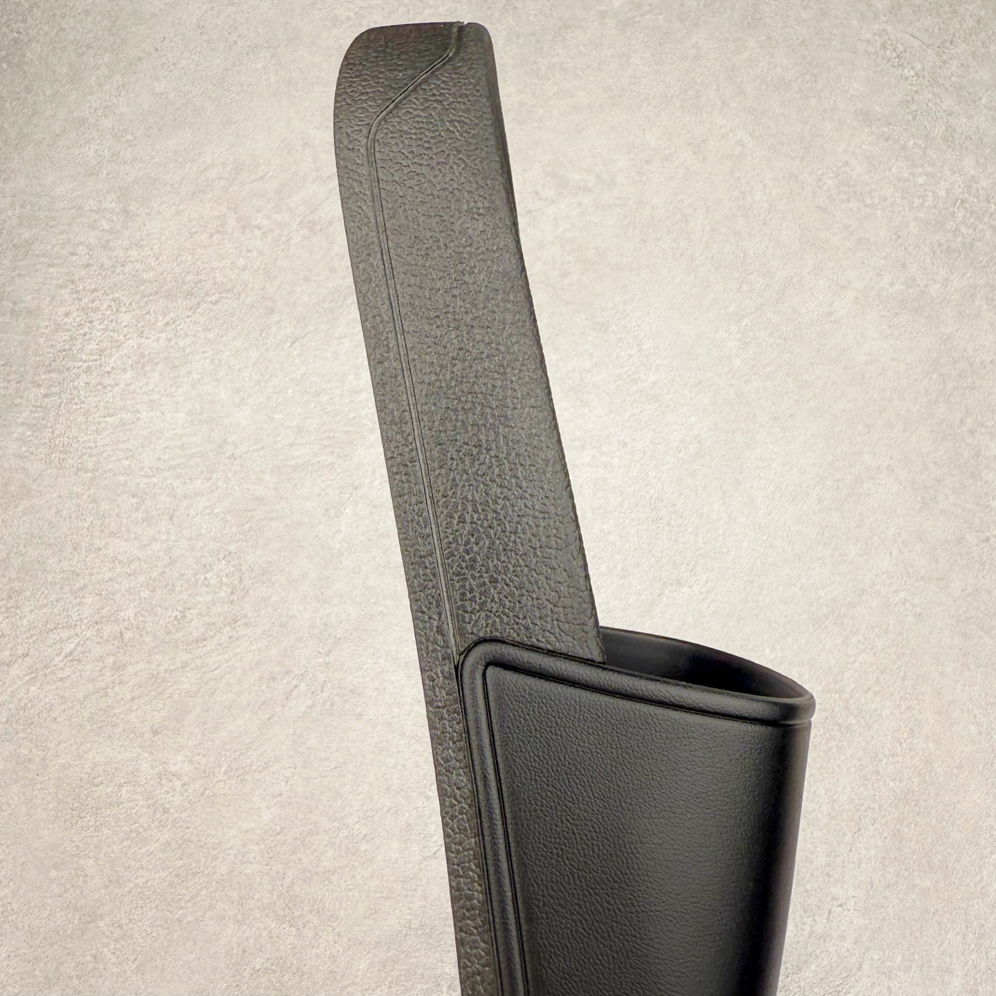 图片[6]-＃HP Arcteryx SYLAN 始祖鸟舒适防滑防磨一字拖鞋 男女同款 Arcteryx中文名始祖鸟 加拿大户外服饰品牌 1989年创立于加拿大温哥华 始祖鸟来自加拿大海岸山脉 植根高山的专业户外品牌 始终秉承对精湛设计和工艺孜孜以求的准则 从1989年创立至今 Arcteryx始终不断在产品设计与做工上不惜工本 以满足始祖鸟的标准 品质、设计以及精简的理念造就了其良好的性能 并能满足严苛环境下的使用需求 尺码：39 40 41 42 43 44 45-选品中心