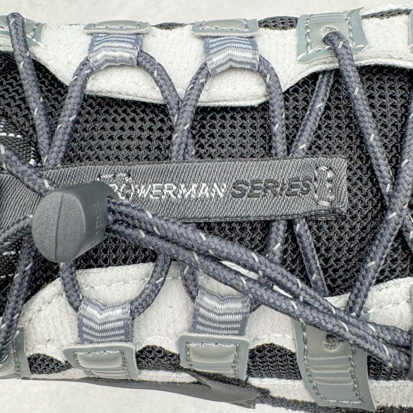 图片[19]-＃A1 NK P-6000 系列低帮复古老爹风休闲运动舒适慢跑鞋 HQ3818-001 购入原鞋原装纸板楦头开发 独家私模四层组合大底 市场唯一正确版本 良心定价 新配色陆续出货 进口三文治网面 融合 Pegasus 过往运动鞋设计 助力 21 世纪早期跑步运动跃升时尚新高度 采用透气网眼布、运动风格线条和耐穿覆面 兼具吸睛外观和舒适感受 中底泡绵以田径赛道为灵感 打造厚实设计 缔造出众缓震性能 尺码：36 36.5 37.5 38 38.5 39 40 40.5 41 42 42.5 43 44 44.5 45 46-选品中心