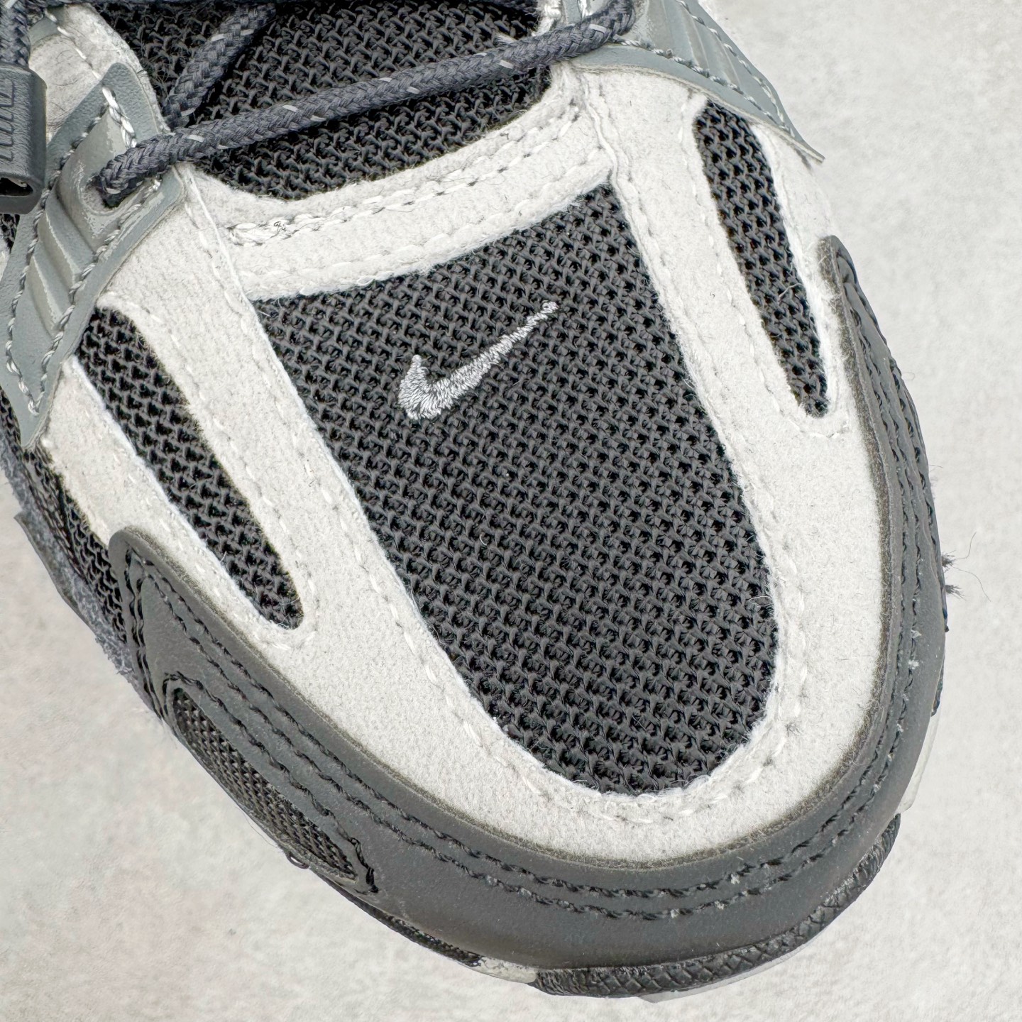 图片[20]-＃A1 NK P-6000 系列低帮复古老爹风休闲运动舒适慢跑鞋 HQ3818-001 购入原鞋原装纸板楦头开发 独家私模四层组合大底 市场唯一正确版本 良心定价 新配色陆续出货 进口三文治网面 融合 Pegasus 过往运动鞋设计 助力 21 世纪早期跑步运动跃升时尚新高度 采用透气网眼布、运动风格线条和耐穿覆面 兼具吸睛外观和舒适感受 中底泡绵以田径赛道为灵感 打造厚实设计 缔造出众缓震性能 尺码：36 36.5 37.5 38 38.5 39 40 40.5 41 42 42.5 43 44 44.5 45 46-选品中心