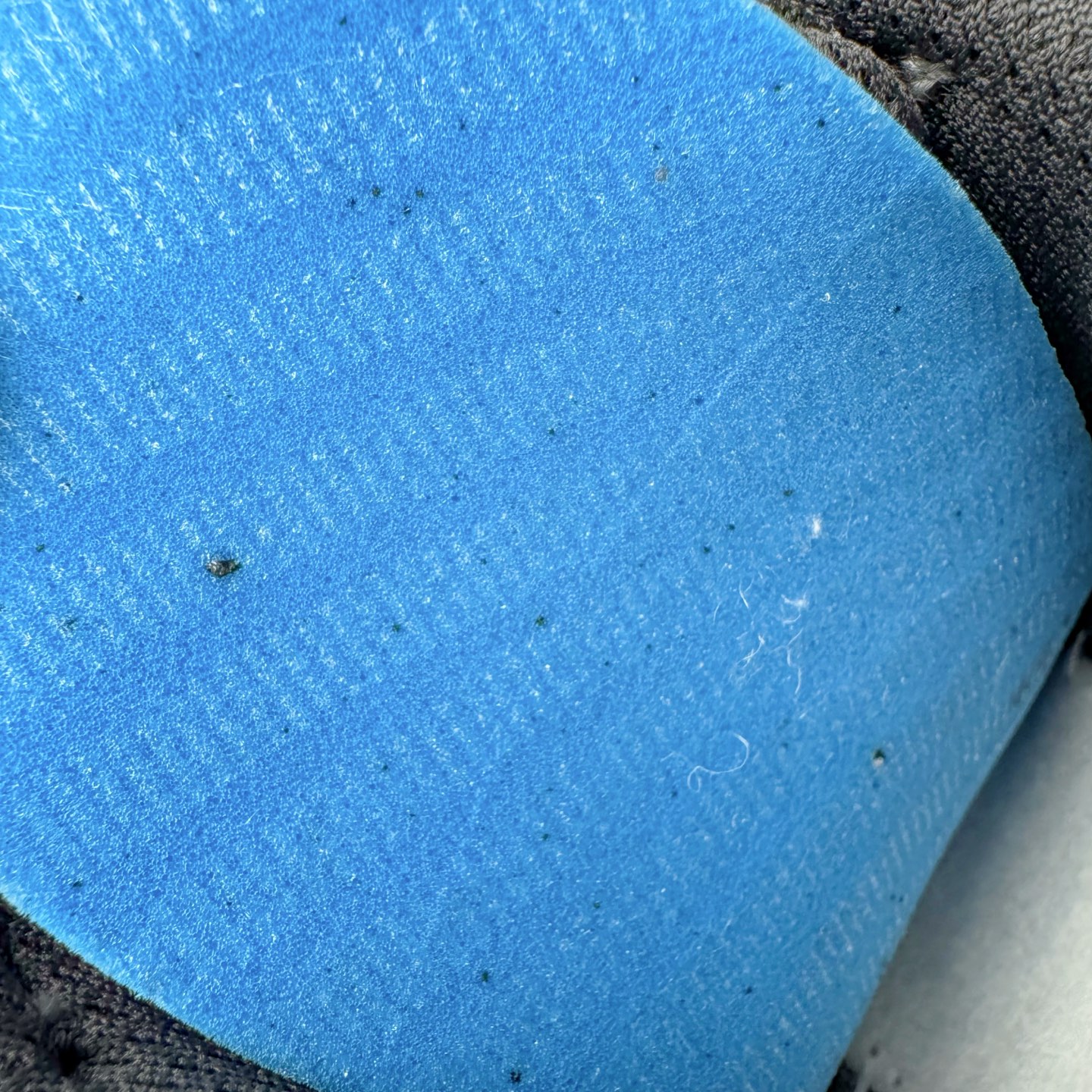 图片[11]-＃A1 NK P-6000 系列低帮复古老爹风休闲运动舒适慢跑鞋 HQ3818-001 购入原鞋原装纸板楦头开发 独家私模四层组合大底 市场唯一正确版本 良心定价 新配色陆续出货 进口三文治网面 融合 Pegasus 过往运动鞋设计 助力 21 世纪早期跑步运动跃升时尚新高度 采用透气网眼布、运动风格线条和耐穿覆面 兼具吸睛外观和舒适感受 中底泡绵以田径赛道为灵感 打造厚实设计 缔造出众缓震性能 尺码：36 36.5 37.5 38 38.5 39 40 40.5 41 42 42.5 43 44 44.5 45 46-选品中心