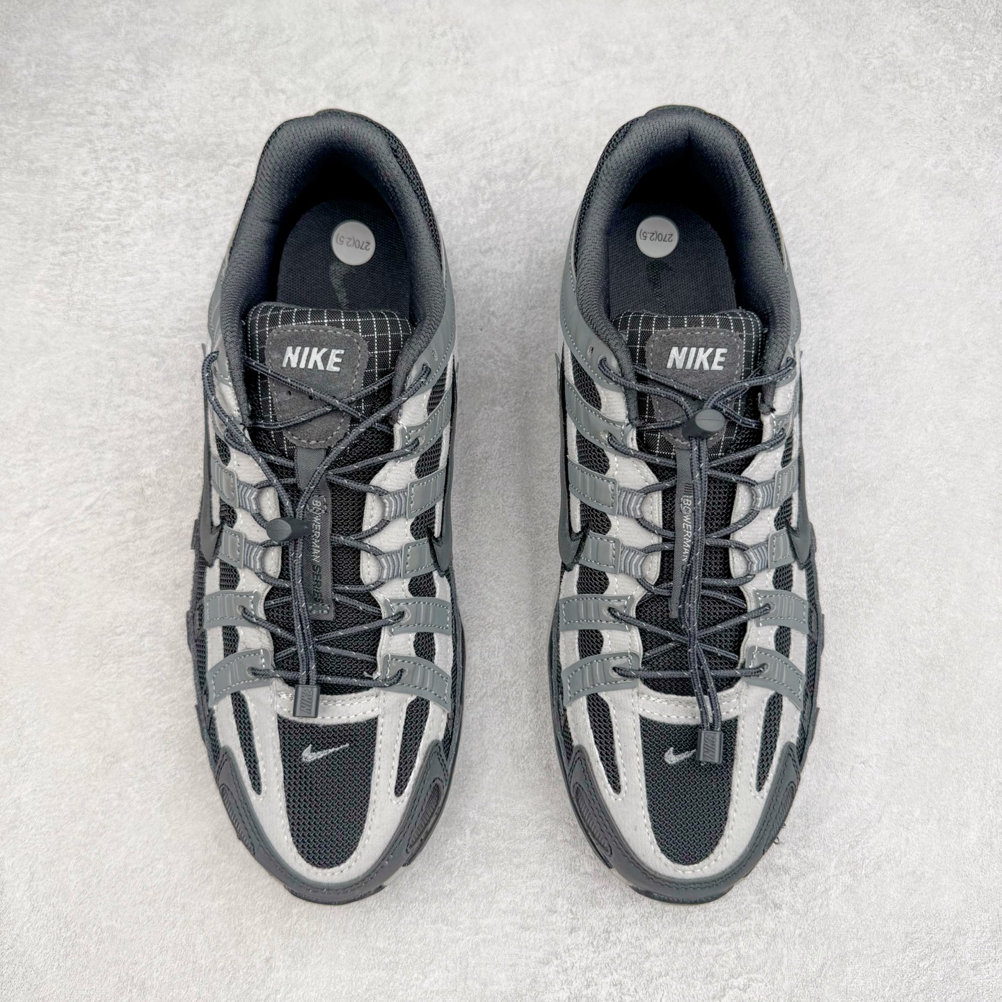 图片[2]-＃A1 NK P-6000 系列低帮复古老爹风休闲运动舒适慢跑鞋 HQ3818-001 购入原鞋原装纸板楦头开发 独家私模四层组合大底 市场唯一正确版本 良心定价 新配色陆续出货 进口三文治网面 融合 Pegasus 过往运动鞋设计 助力 21 世纪早期跑步运动跃升时尚新高度 采用透气网眼布、运动风格线条和耐穿覆面 兼具吸睛外观和舒适感受 中底泡绵以田径赛道为灵感 打造厚实设计 缔造出众缓震性能 尺码：36 36.5 37.5 38 38.5 39 40 40.5 41 42 42.5 43 44 44.5 45 46-选品中心